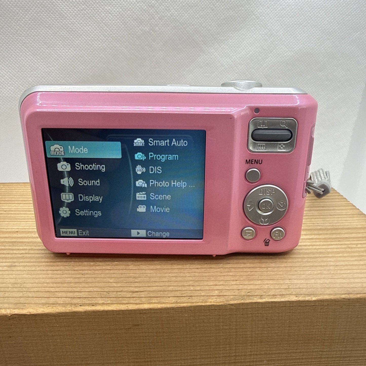 Samsung ES Series ES67 10.2MP Digital Camera  (Tested Working)