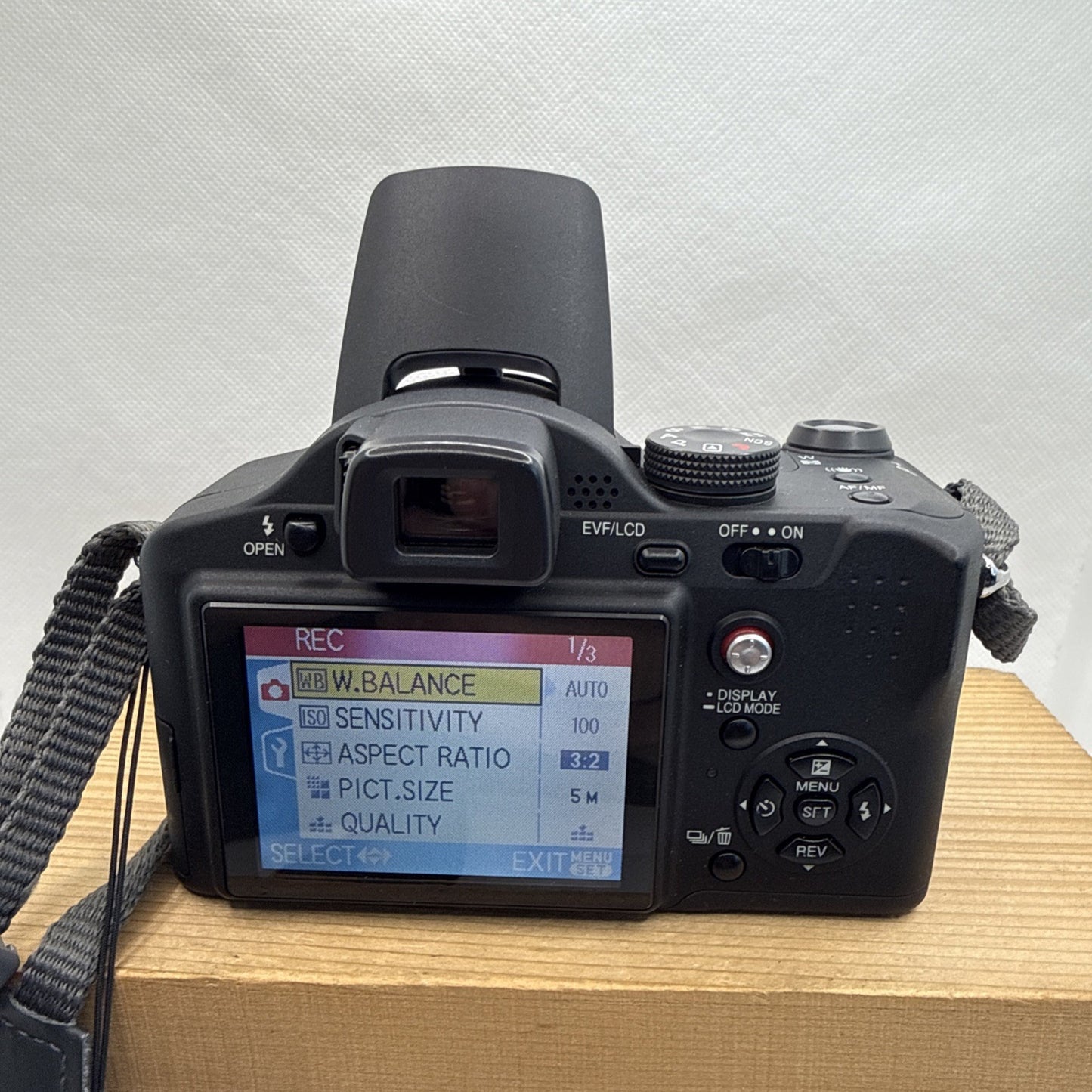 Panasonic DMC-FZ7 6MP Digital Bridge Camera Charger Tested Bundle + Free Gifts