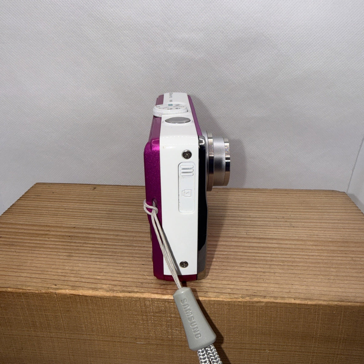 Samsung L201 10.2MP Pink Digital Camera Tested Working + Charger Battery 4GB SD
