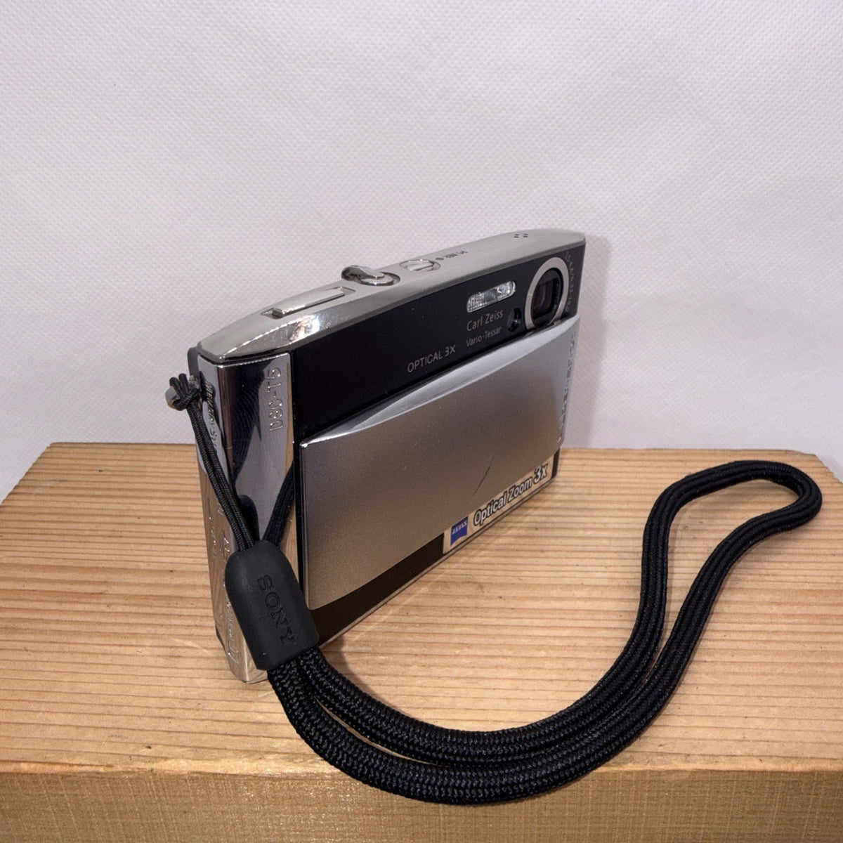 Sony Cyber-shot DSC-T5 5.1MP Digital Camera Tested + Charger Battery Memory