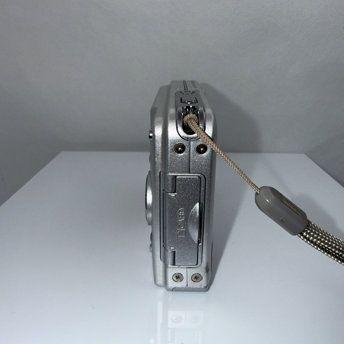 Digital Camera Nikon Coolpix S1 5.1MP Silver Tested Full Working Set Retro Y2K
