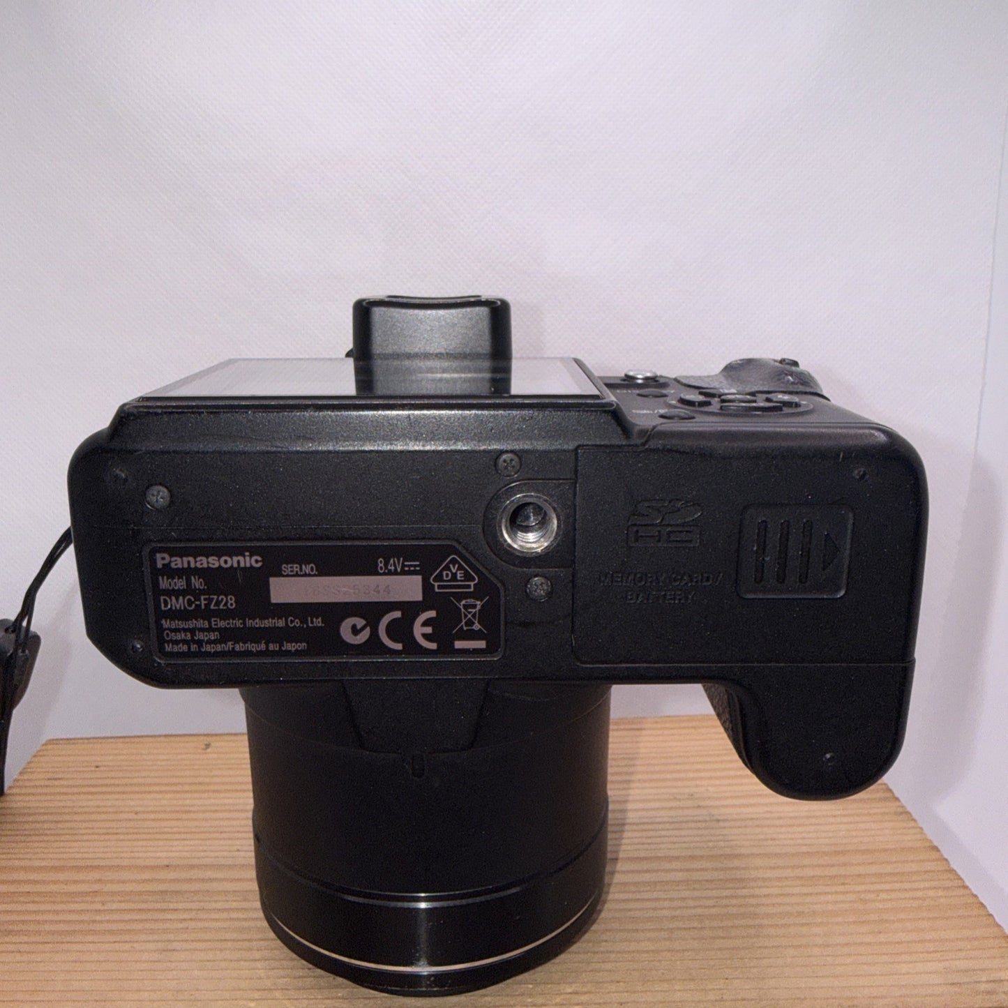 Panasonic Lumix DMC-FZ28 10MP Digital Bridge Camera Tested + Charger Battery 4GB