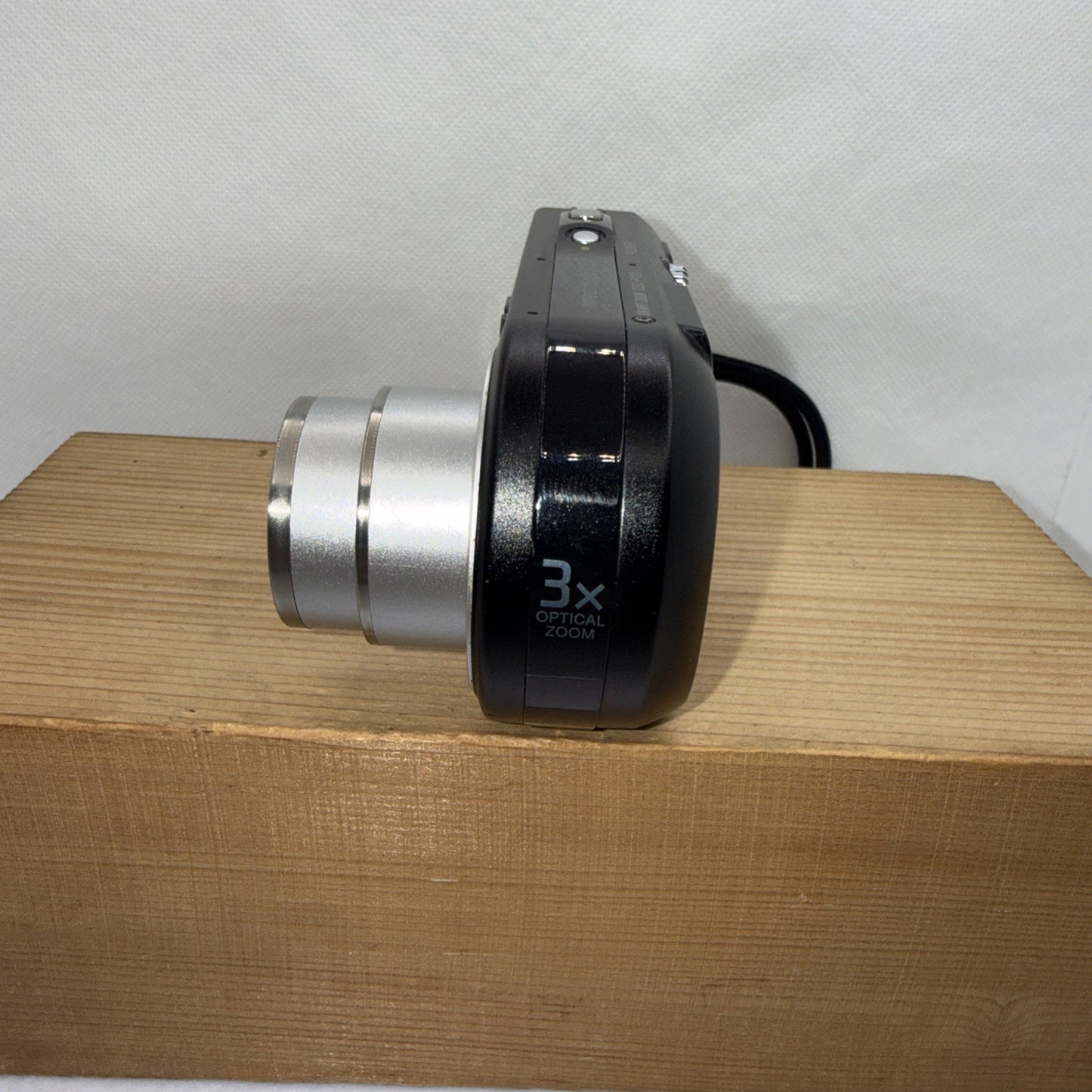 Sony Digital Camera Cybershot DSC-P120 5.1MP Tested + Charger Battery Memory