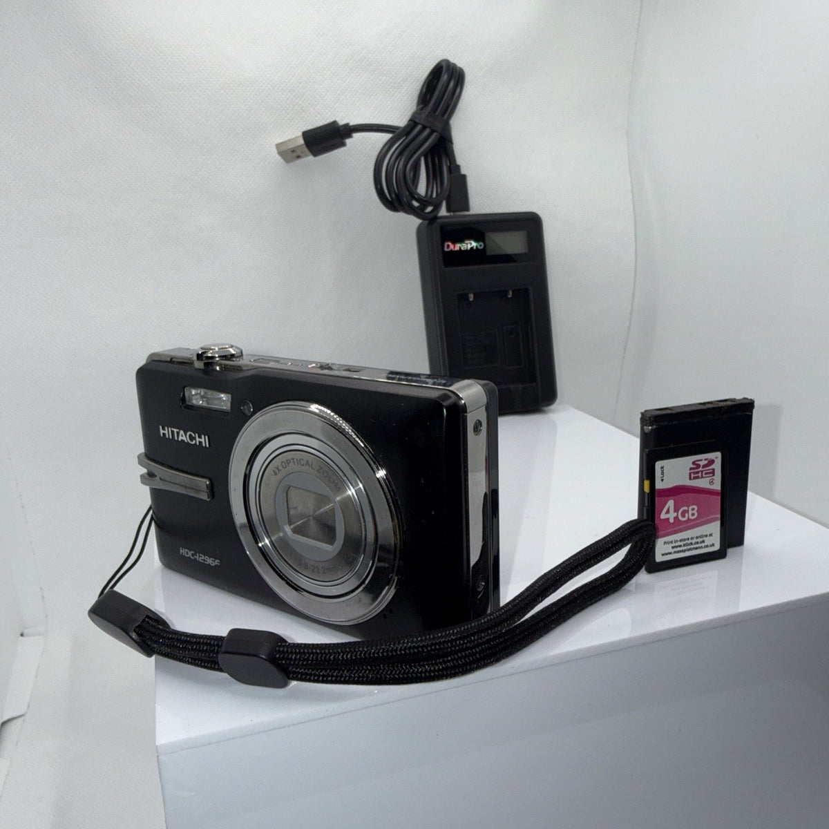 Digital Camera Hitachi HDC-1296E 12.1MP Black Tested Full Working Set