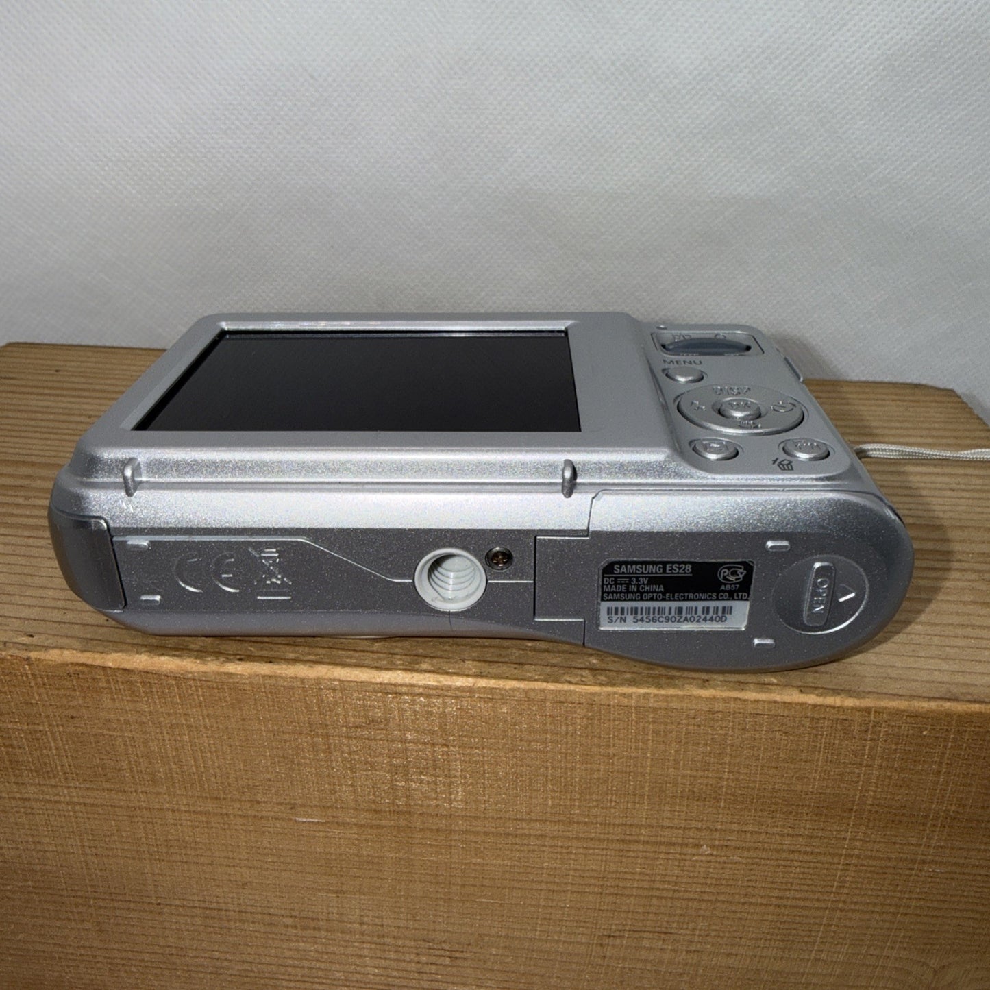 Samsung Digital Camera ES28 12.2MP Silver Tested