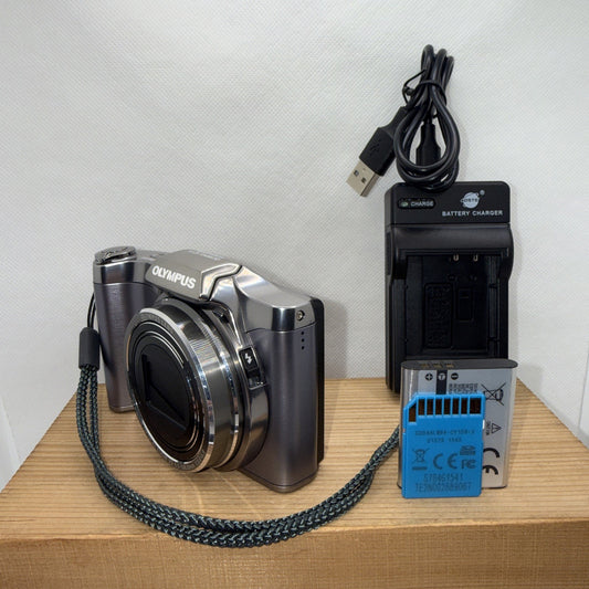 Olympus Stylus SZ-11 14.0MP Digital Camera Tested Plus Charger Battery 4GB SD