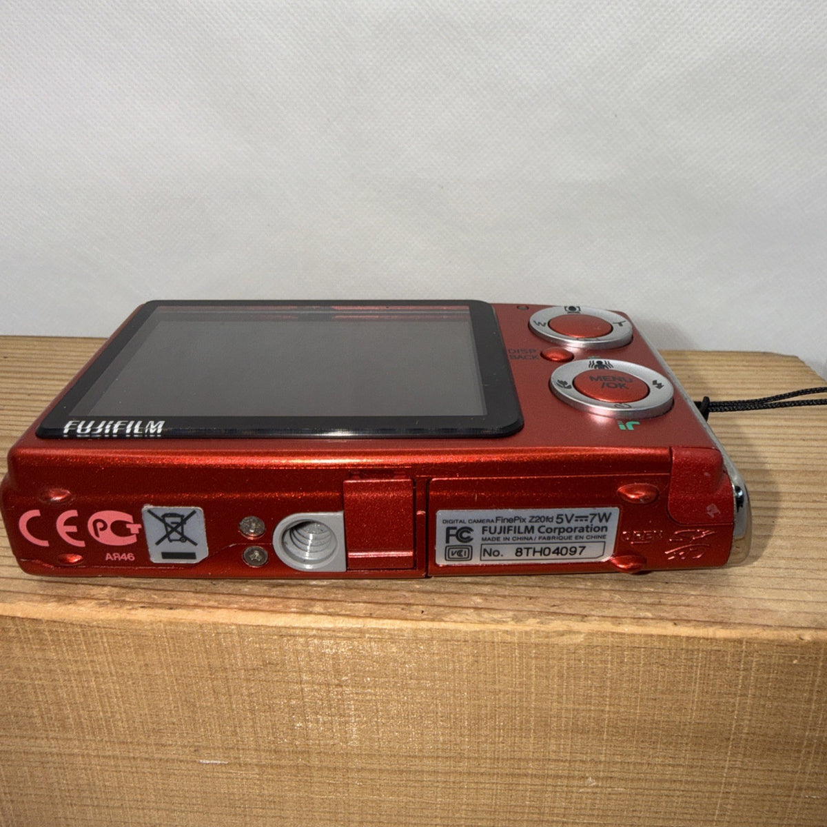 Fujifilm Finepix Z20fd 10MP Digital Camera Red Tested + Charger Battery 4GB SD