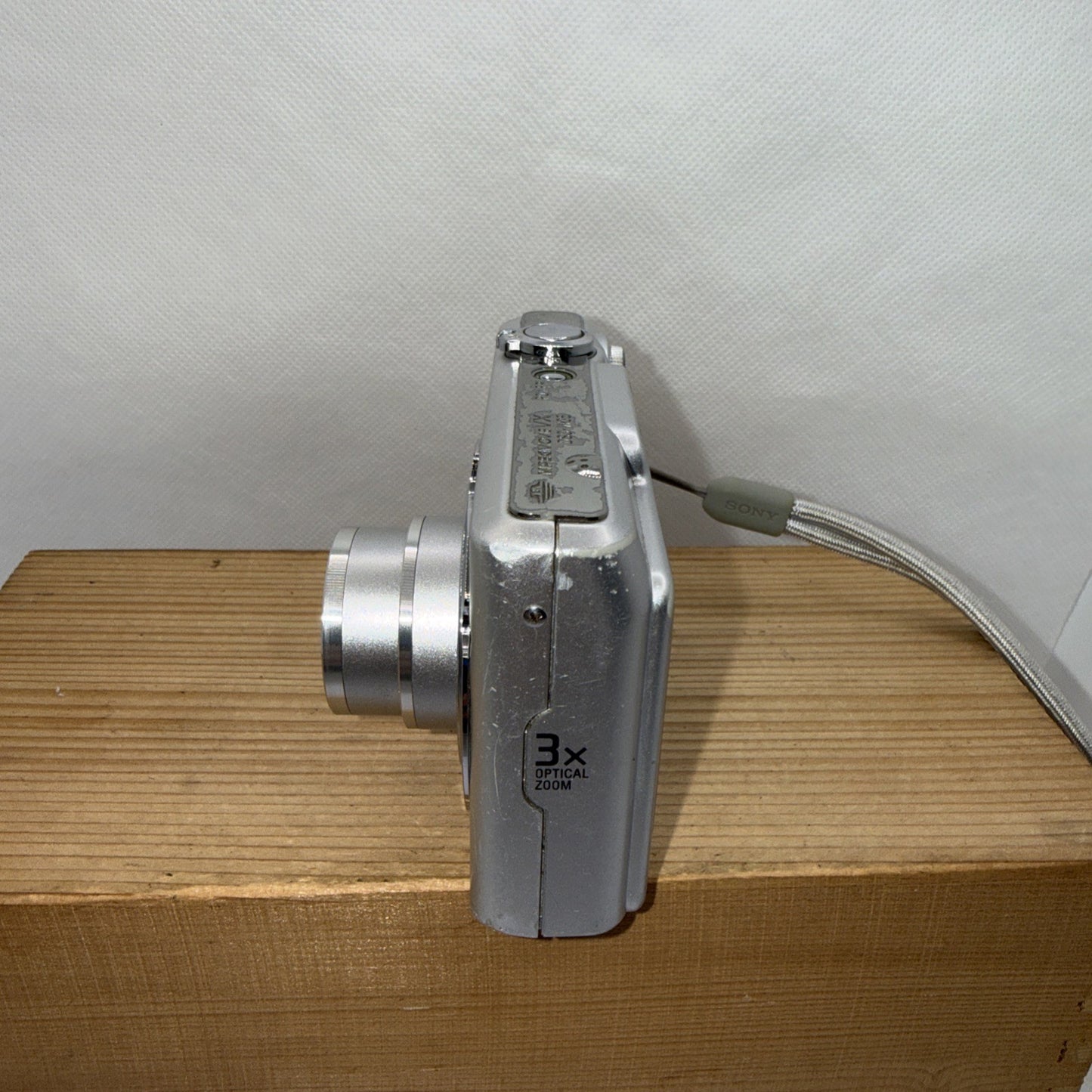 Sony Cybershot DSC-W35 7.2MP Digital Camera Tested + Charger Battery Memory