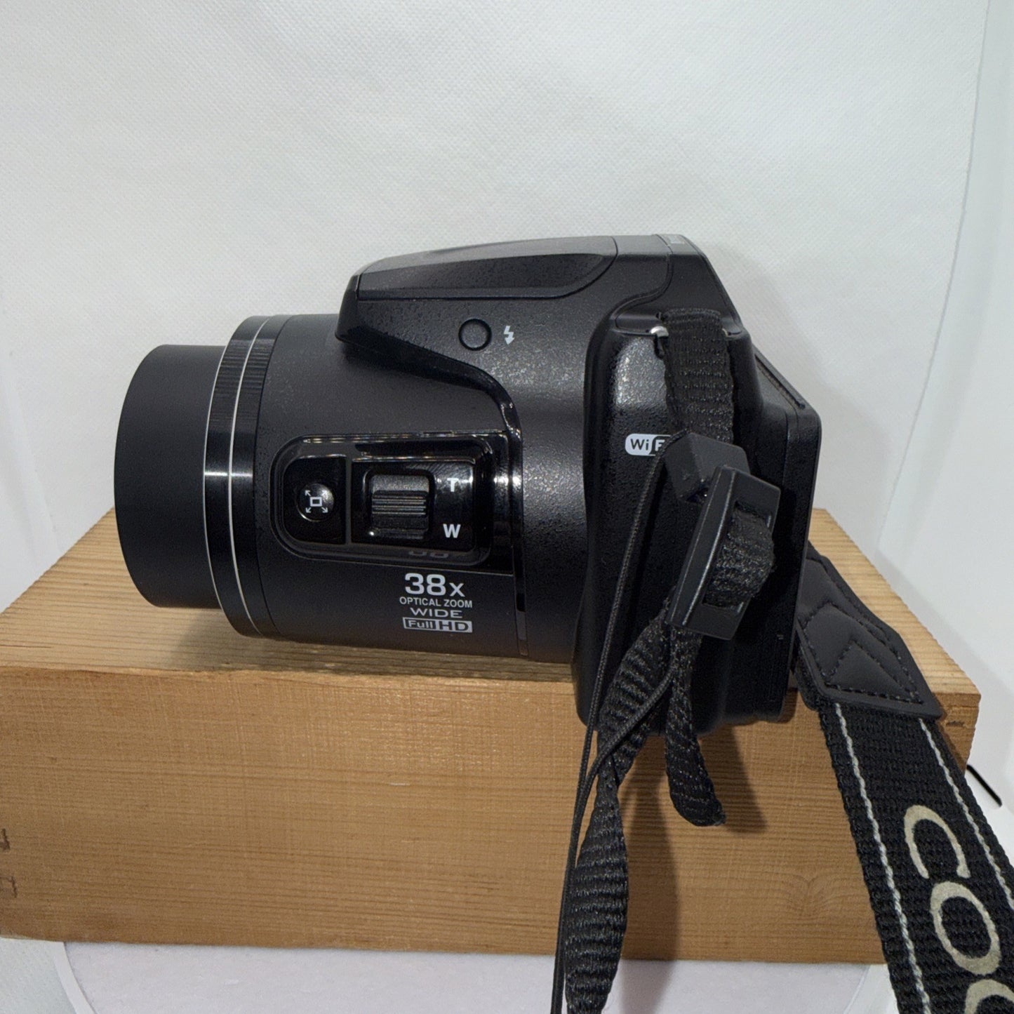 Nikon COOLPIX L840 Digital Bridge Camera 16MP 38x Optical Zoom Full HD Tested
