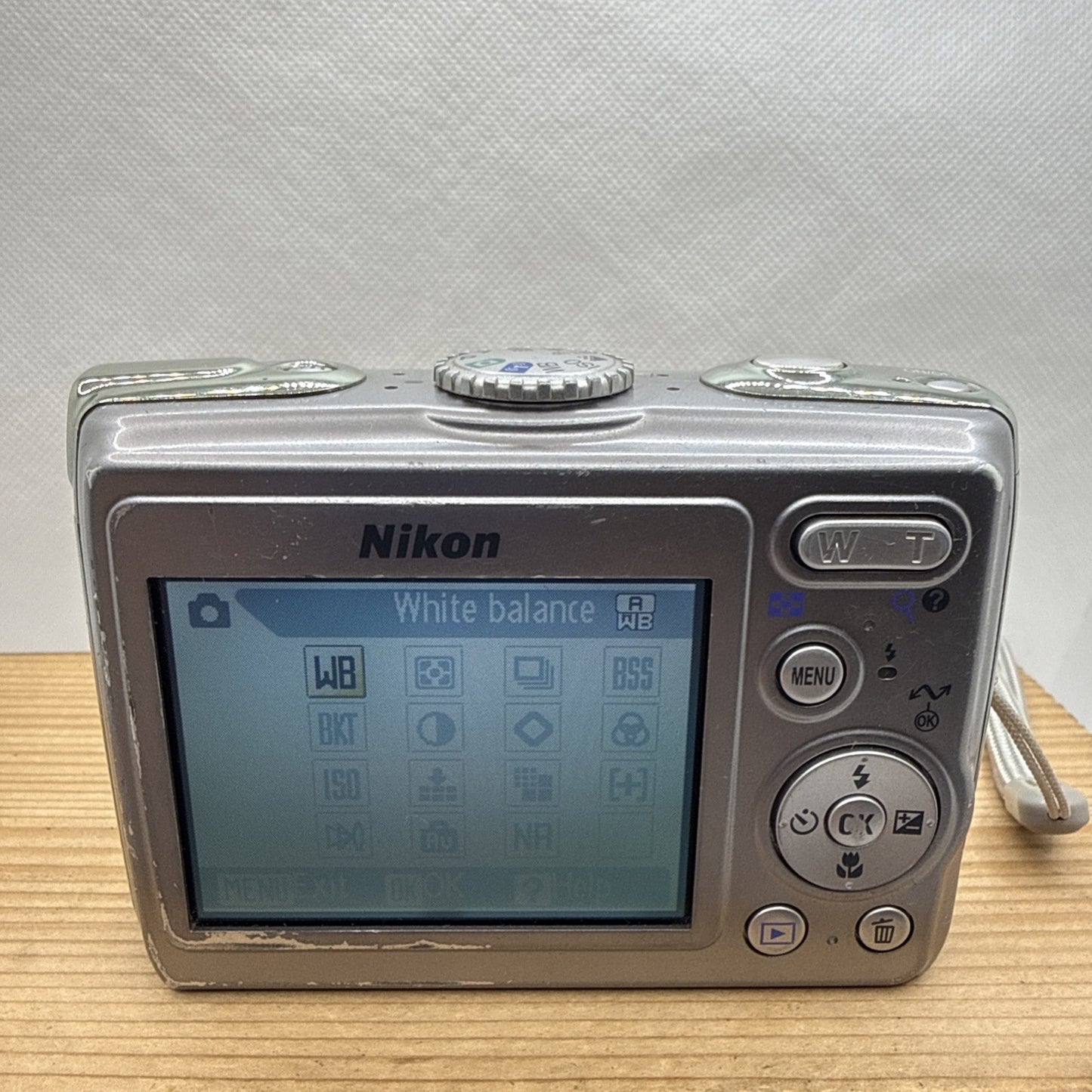 Nikon Coolpix P3 VR 8MP WiFi Digital Camera Tested + Charger Battery 2GB SD Card