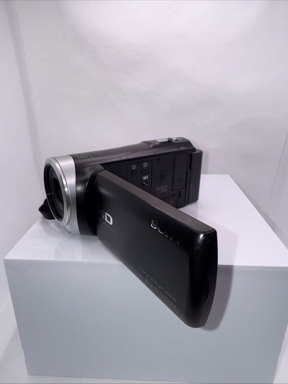 Sony Handycam HDR-CX450 9.2 MP HD Camcorder Tested + Battery Charger 64GB SD