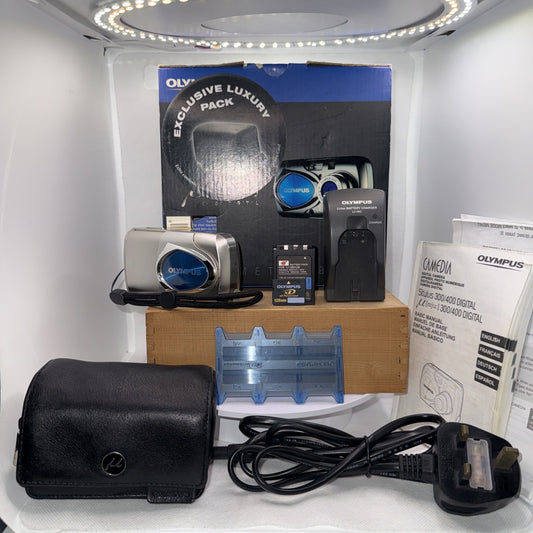 Olympus Digital Camera Mju 300 3.2MP Tested Boxed + Charger Battery Memory Case