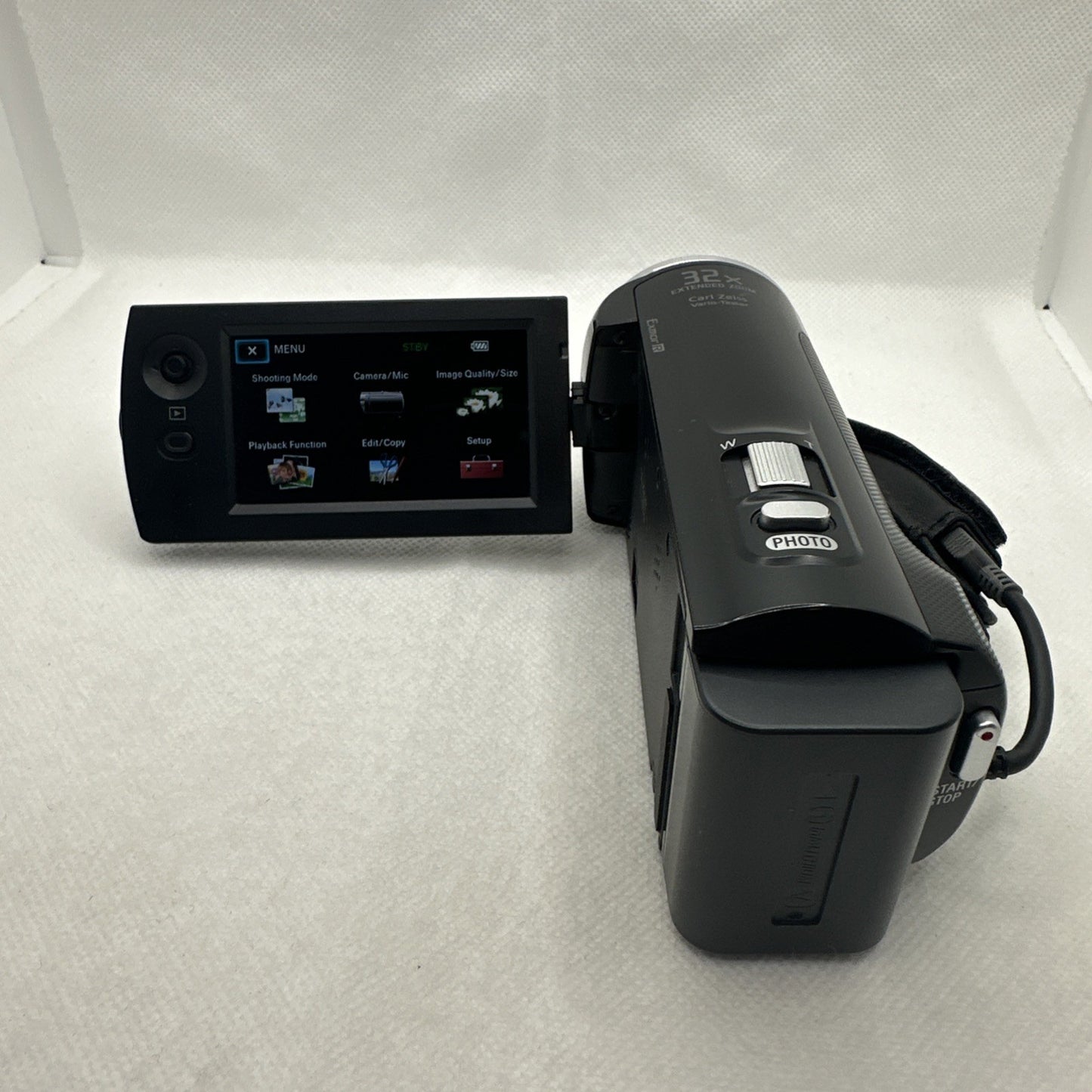 Sony Handycam HDR-CX220E 1080 HD 8.9MP Camcorder Plus Accessories Tested Working3