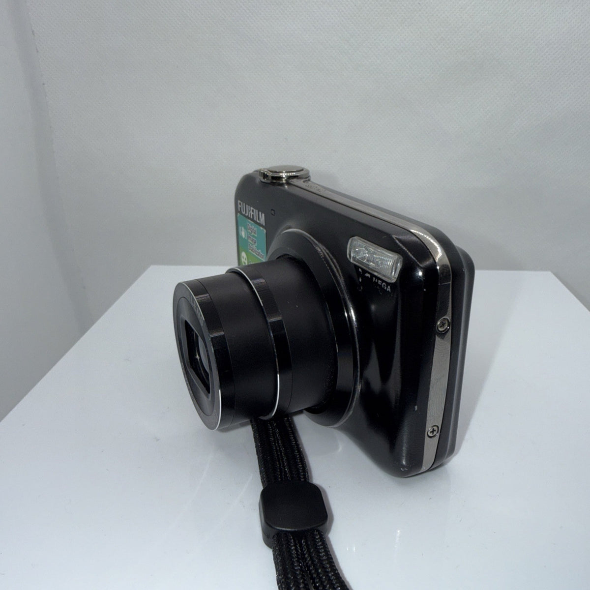 Fujifilm Finepix JX300 14MP Digital Camera Tested *Lens Flaps Missing* Bundle