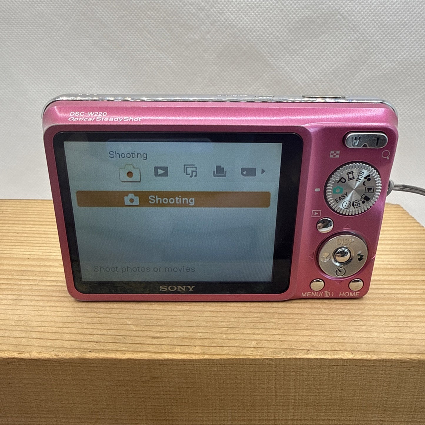 Sony Cybershot W220 Pink Digital Camera 12.1MP Tested + Charger Battery Memory