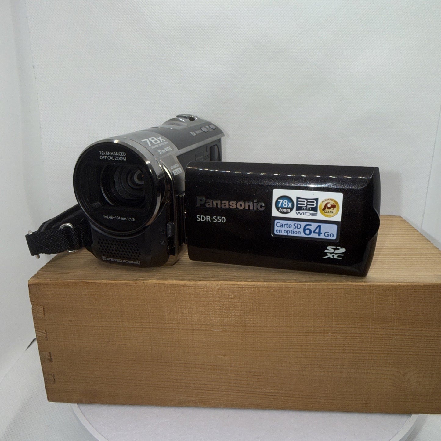 Panasonic SDR-S50 SD Camcorder Video Camera 78x Zoom LCD Screen Tested Working