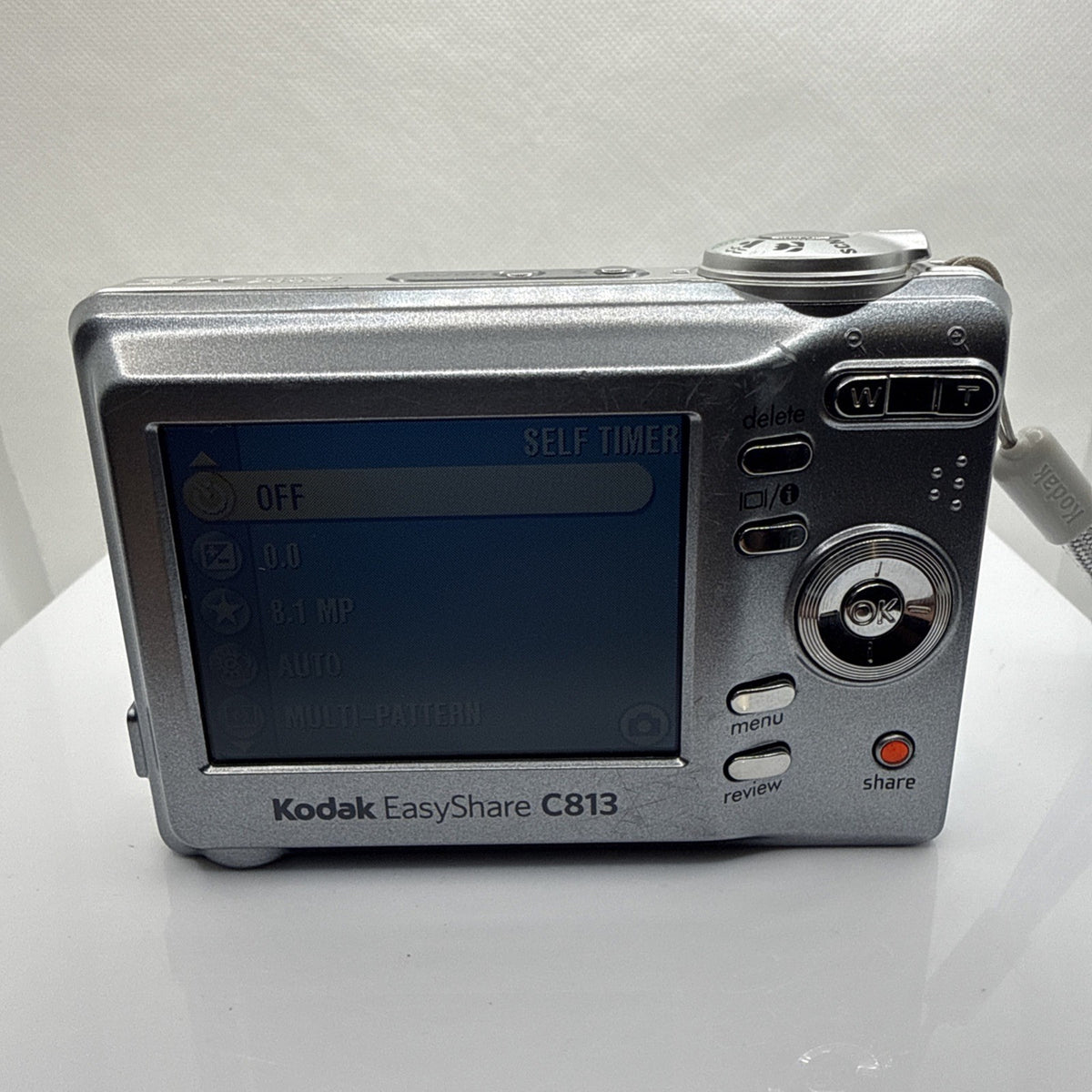 Digital Camera Kodak EasyShare C813 8.2MP Tested + Charger Batteries 2GB SD Card