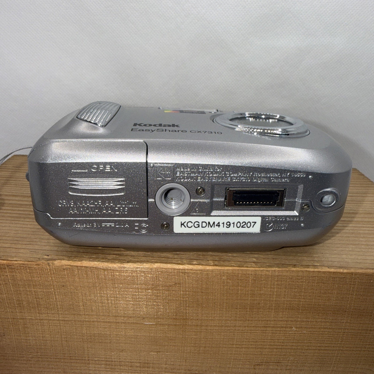 Kodak EasyShare CX7310 3.2MP Digital Camera Tested Working Plus 2GB SD Card Y2K