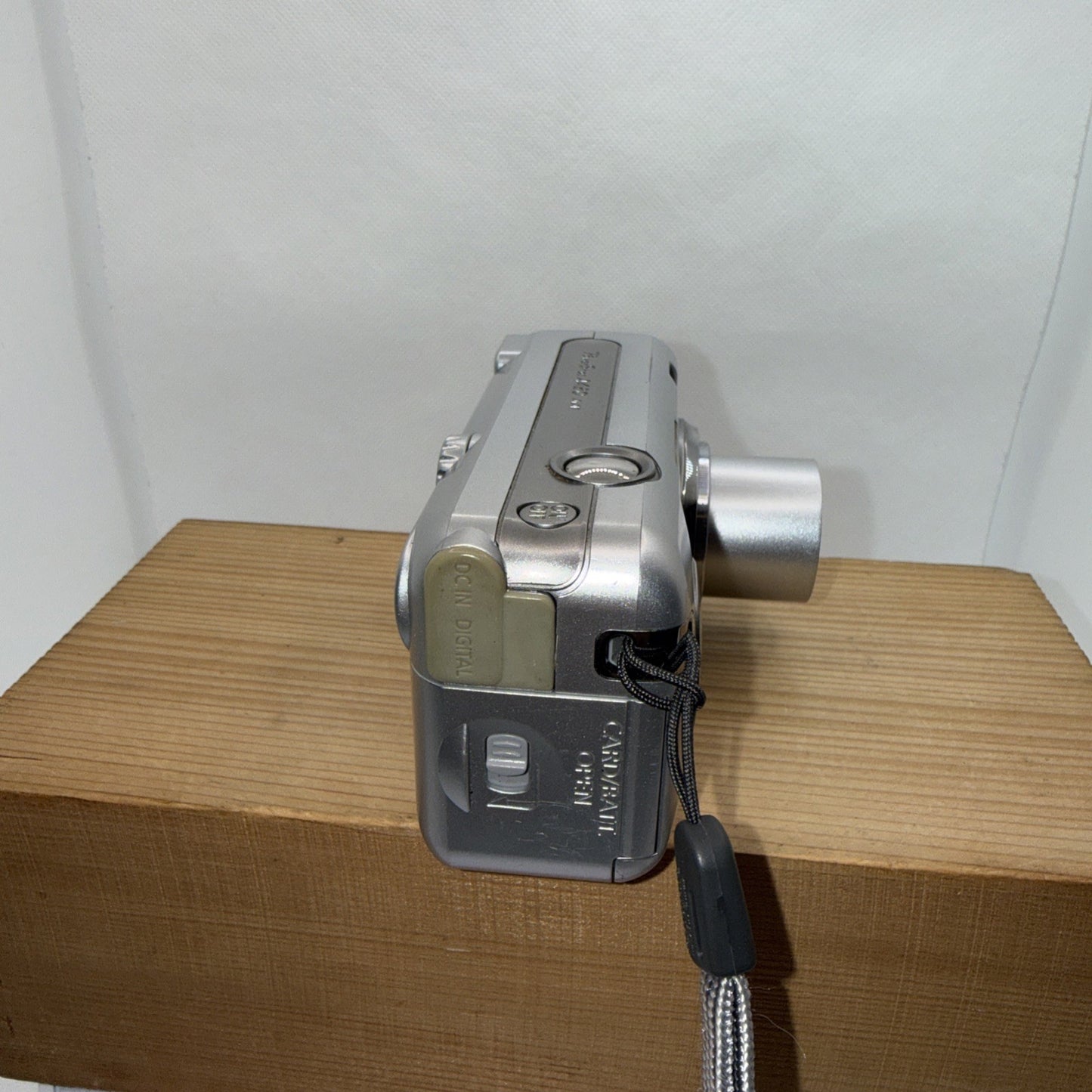 Canon PowerShot A420 Digital Camera 4MP Tested Working + Memory Case Bundle7