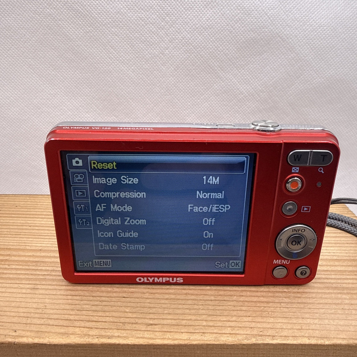 Olympus Digital Camera VG-120 14MP Red Tested + Charger Battery 4GB SD Card