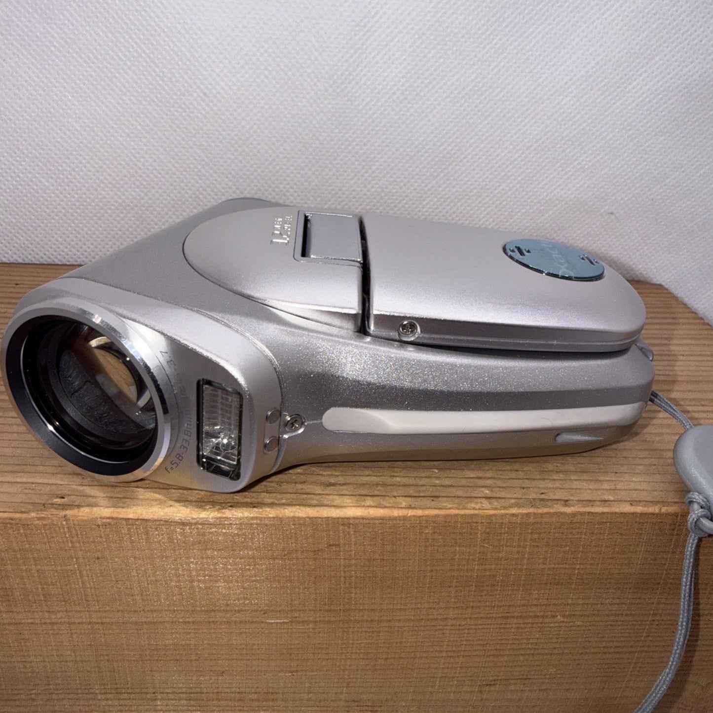 Sanyo Xacti VPC-C1 3.2MP Digital Handheld Camcorder Working Boxed + Accessories