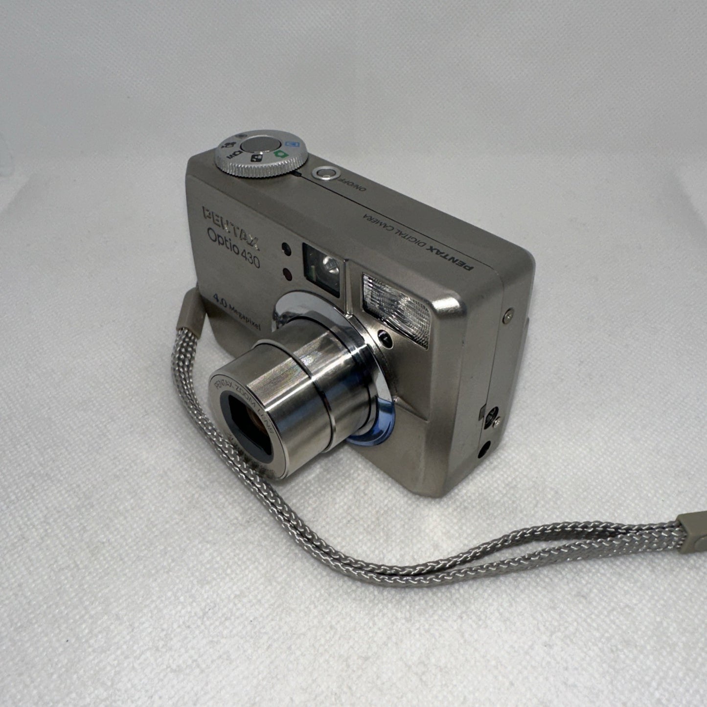 Vintage Pentax Optio 430 4MP Digital Camera Tested Plus Charger Battery Memory3