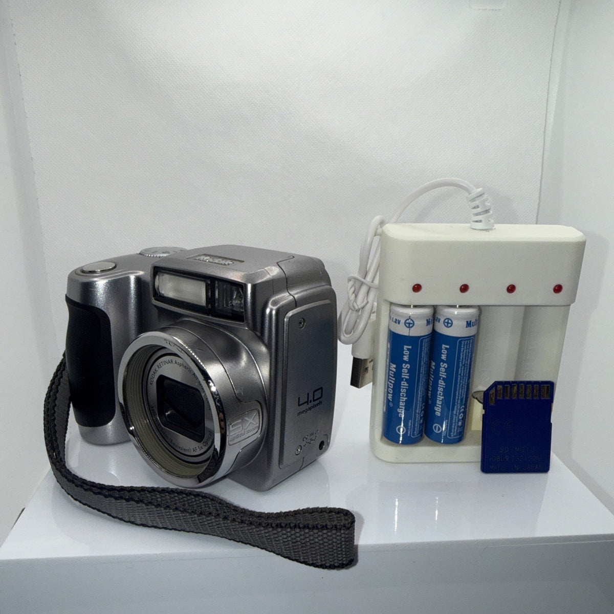 Kodak EasyShare Z700 Digital Camera 4MP Tested Working Full Kit Ready To Use!