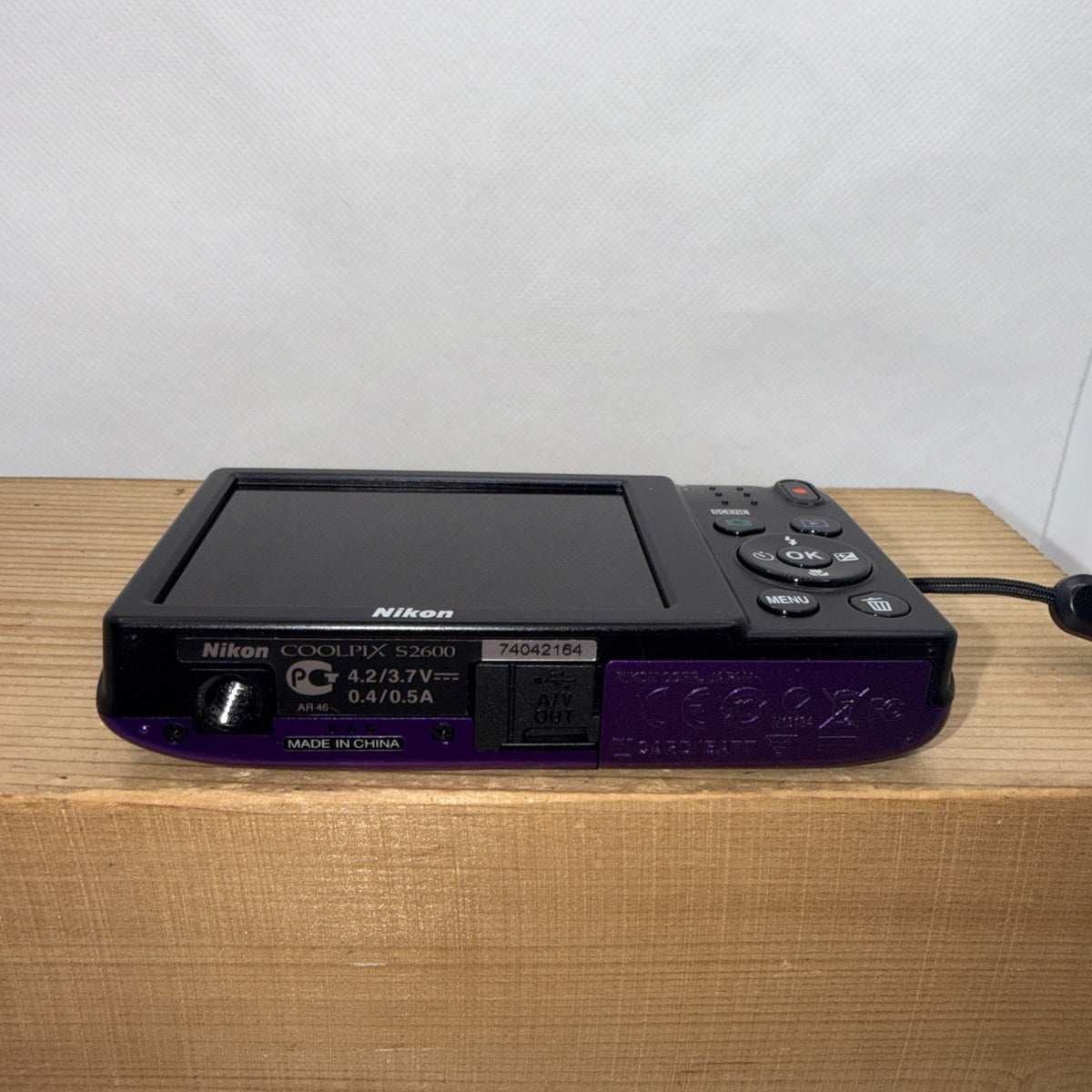 Nikon Coolpix S2600 Digital Camera Purple Tested + Charger Battery 4GB SD Card