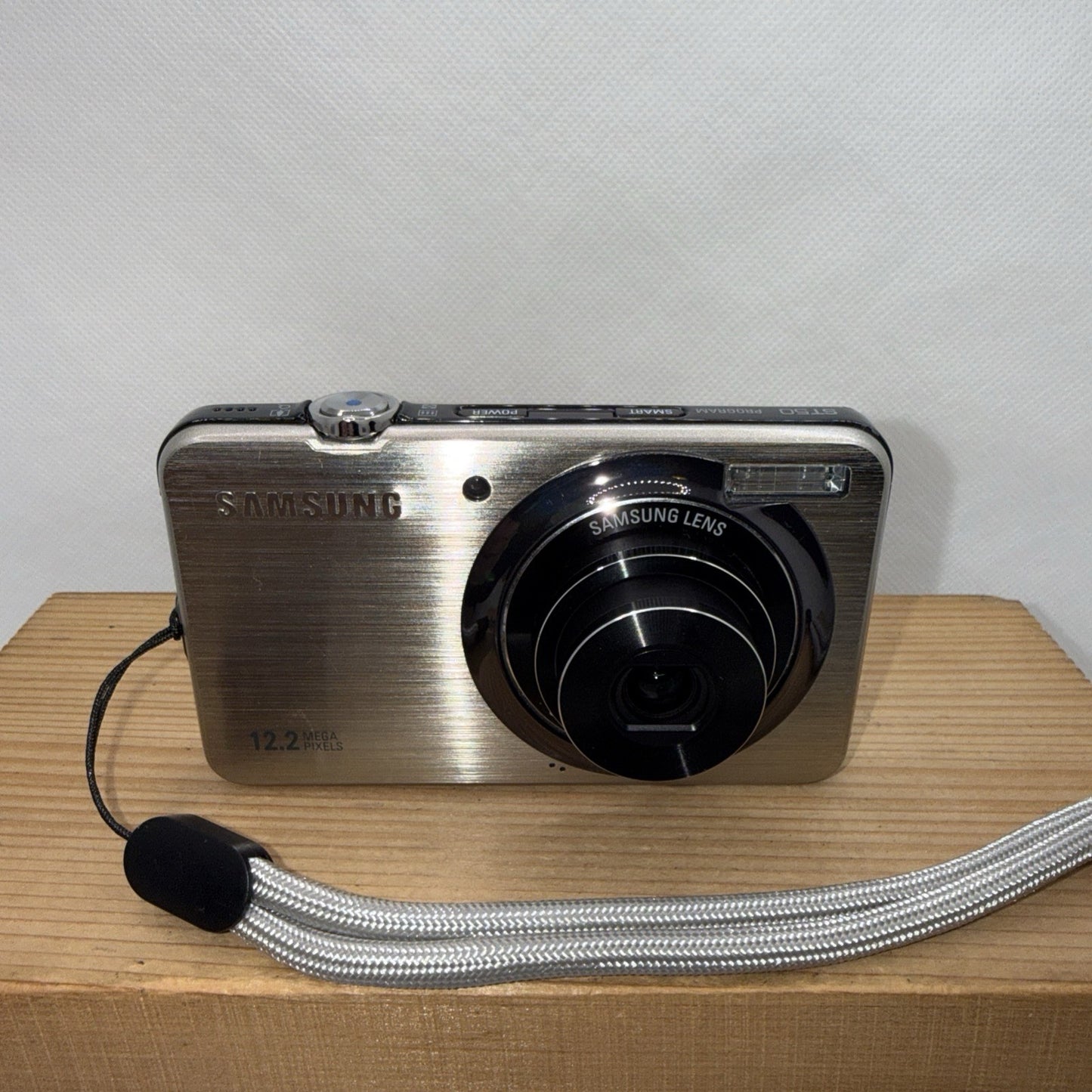 Samsung ST 50 12.2 MP Digital Camera Boxed Tested + Charger Battery 4GB SD VGC