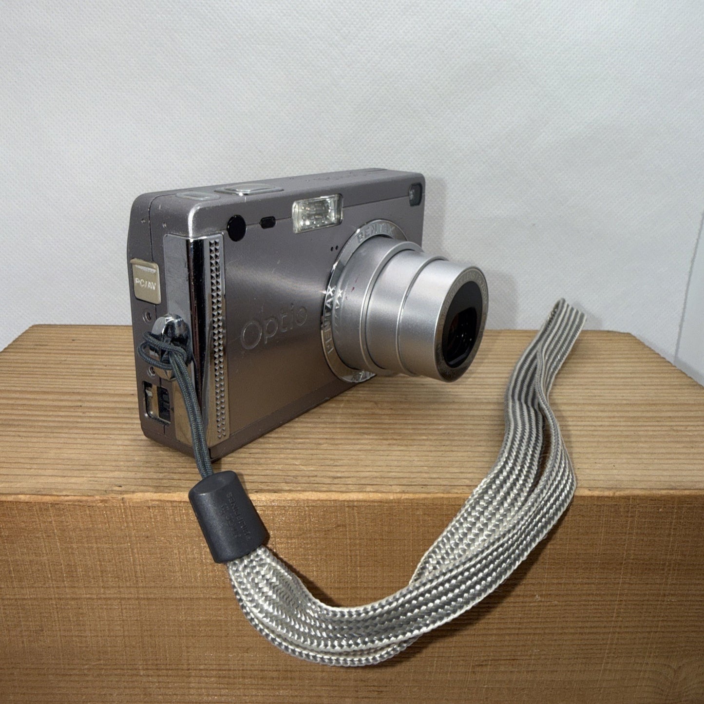 Pentax 5MP Digital Camera Optio S5i Boxed Tested + Charger Battery 1GB SD Card