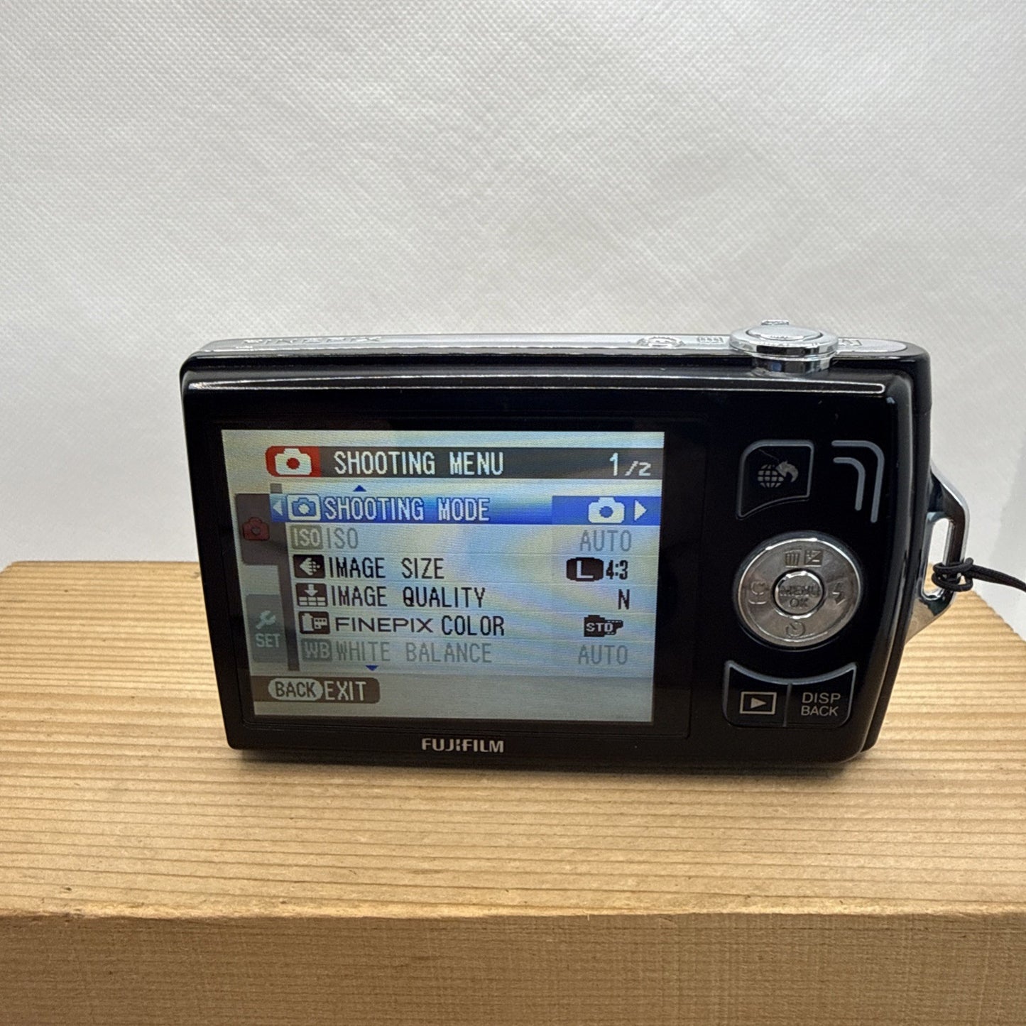 Fujifilm FinePix Z110 14.1MP Digital Camera Tested + Charger Battery 4GB SD