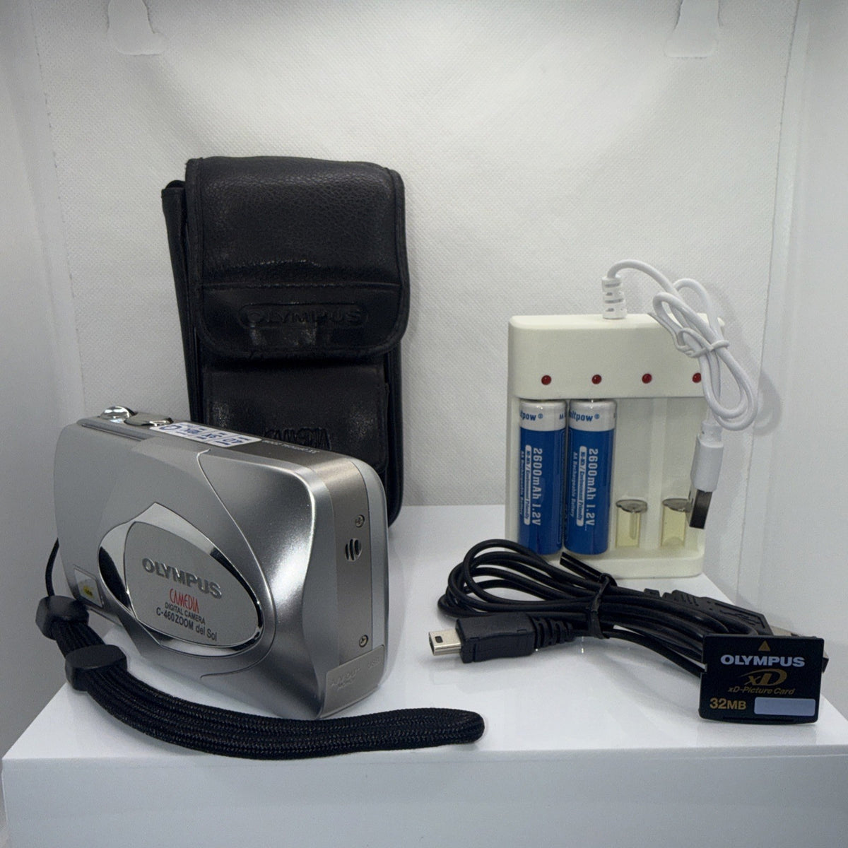 Olympus Digital Camera Camedia C-460 Zoom 4.0MP Tested Fully Kit vgc Y2K Retro