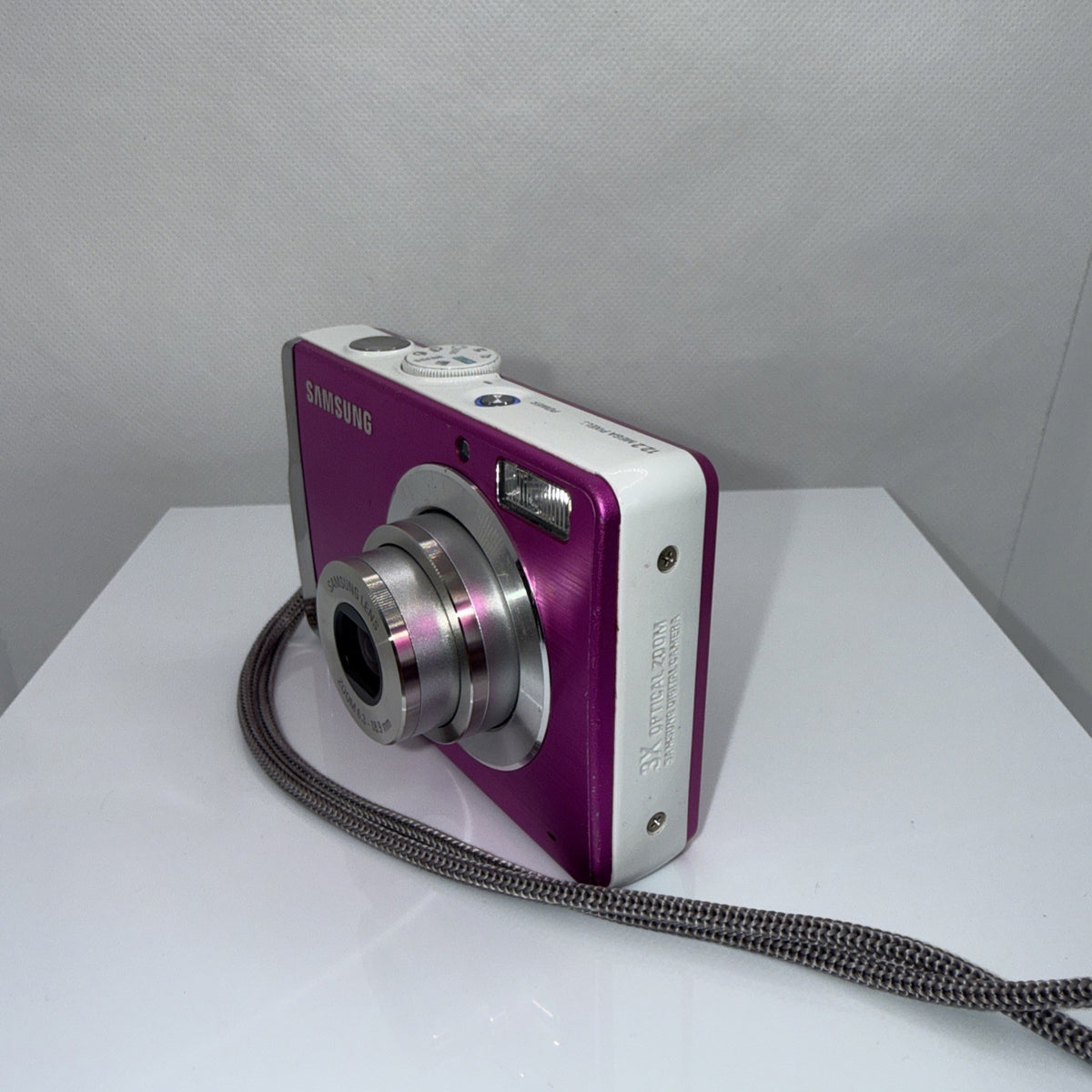Samsung L301 12.2MP Digital Camera Pink Tested Working + Charger Battery 4GB SD
