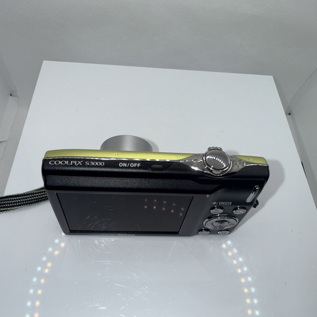 Digital Camera Yellow Nikon Coolpix S3000 12MP Tested + Charger Battery 16GB SD