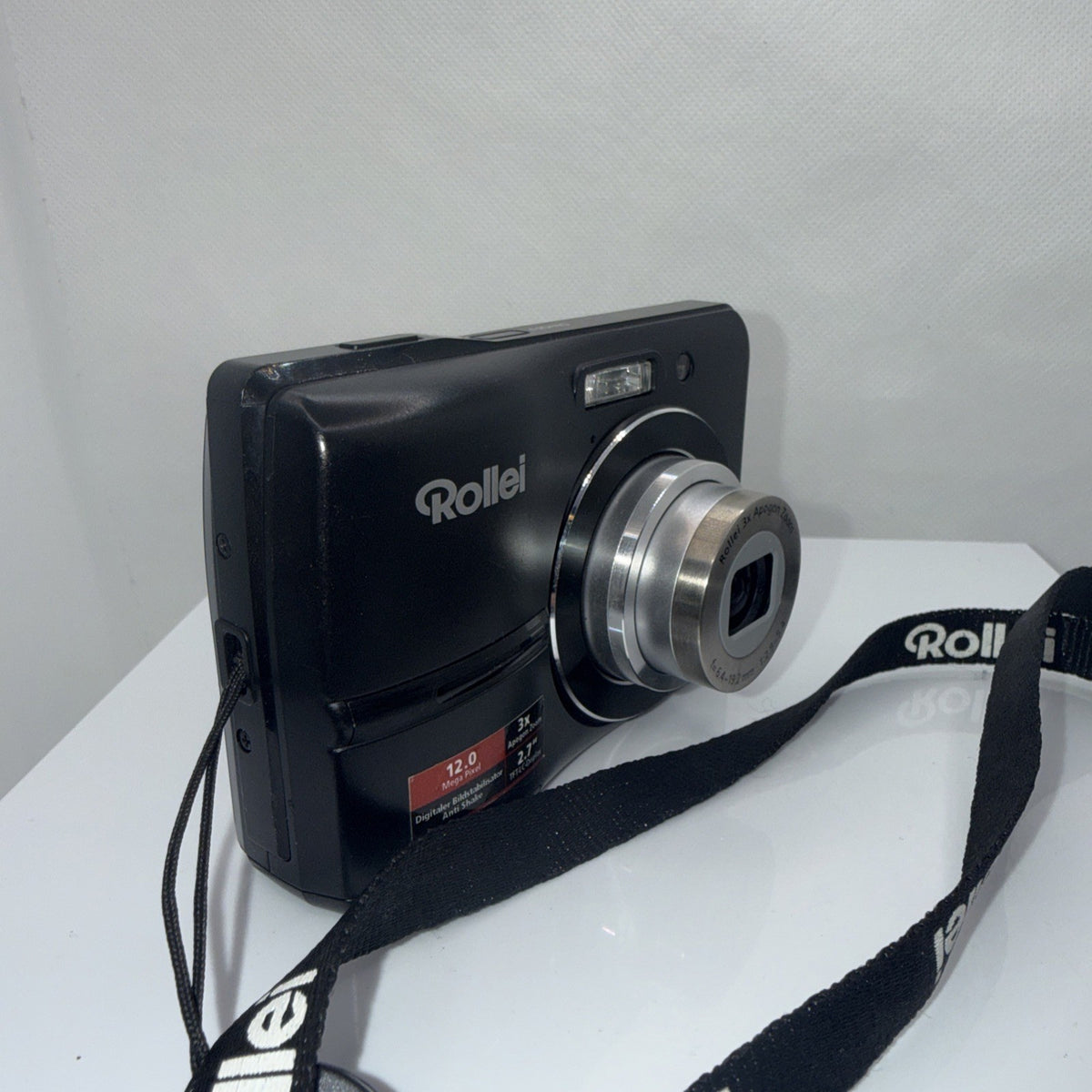 Rollei 230 12mp Digital Camera Tested *Some Dead Screen Pixels* Full Kit