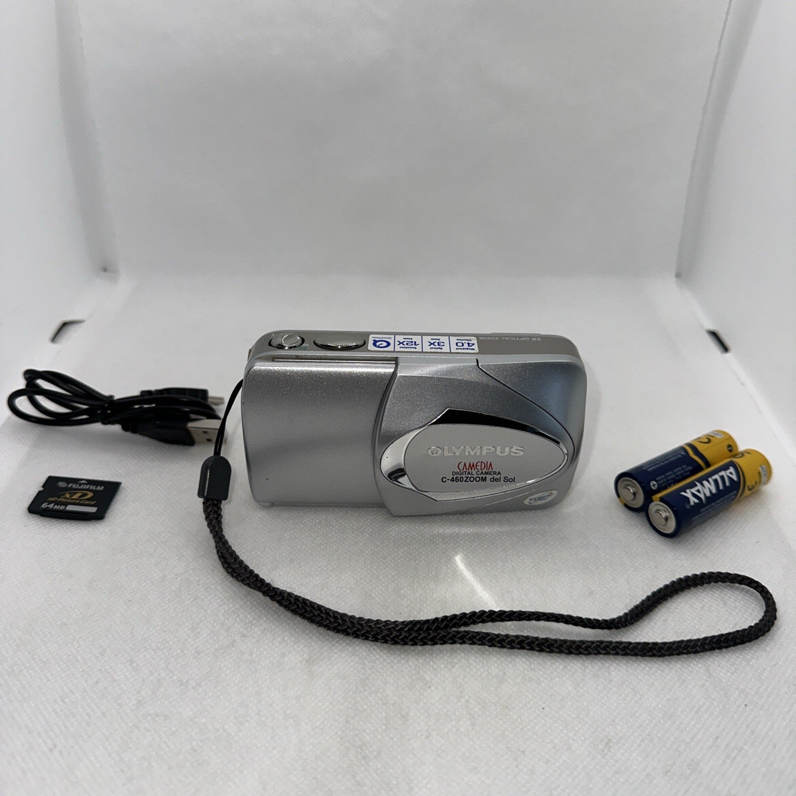 Olympus Camedia C-460 Zoom Digital Camera Tested Plus Batteries And Memory0