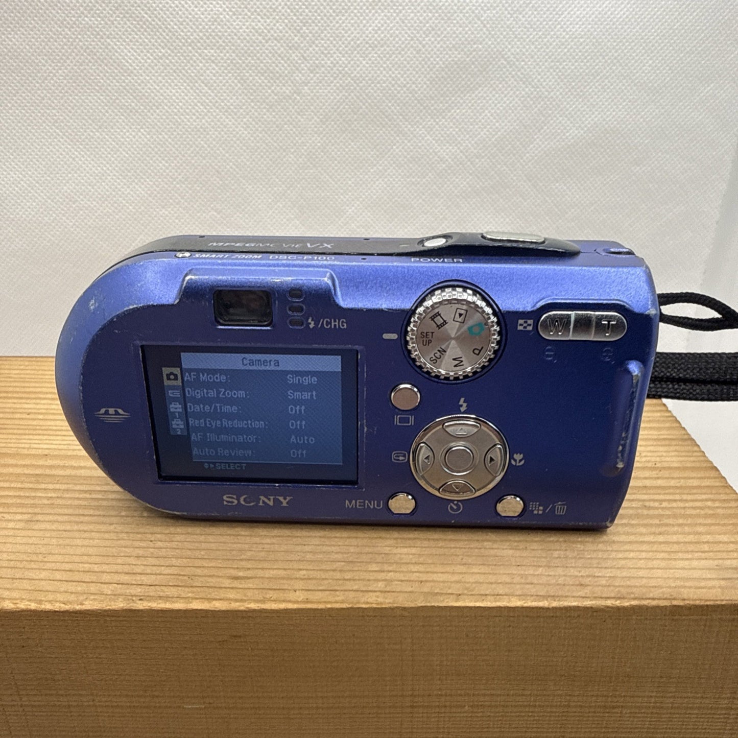 Sony Cybershot DSC-P100 5.1 MP Digital Camera Tested + Charger Battery Memory