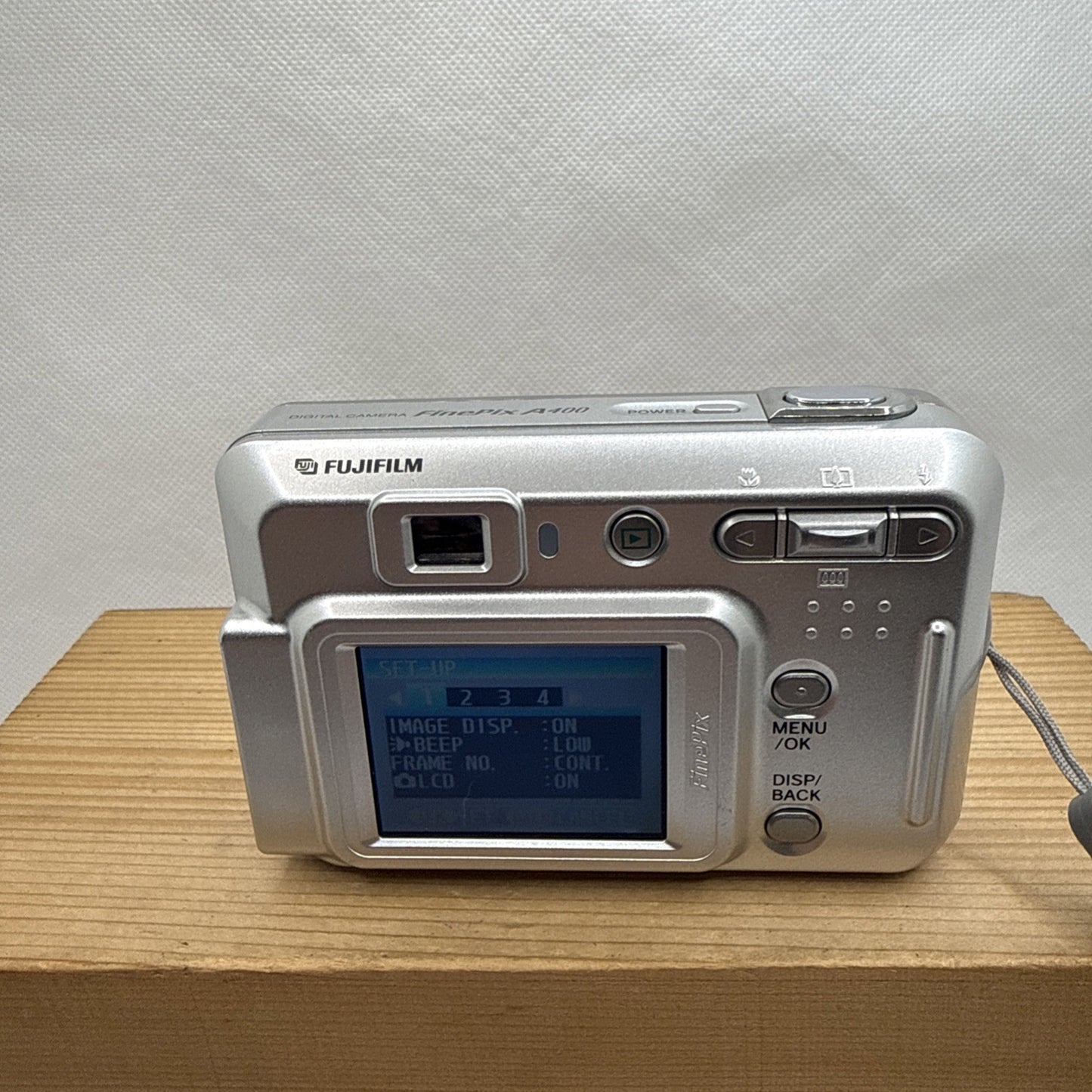 Fujifilm Finepix A400 4.1MP Digital Camera Tested Working + 128MB XD Card