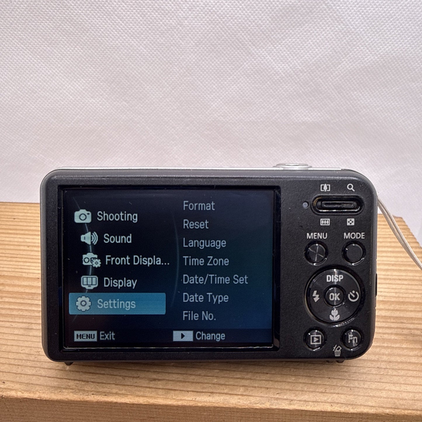 Samsung PL120 14.2MP Digital Camera Silver 5x Zoom Boxed Tested Working