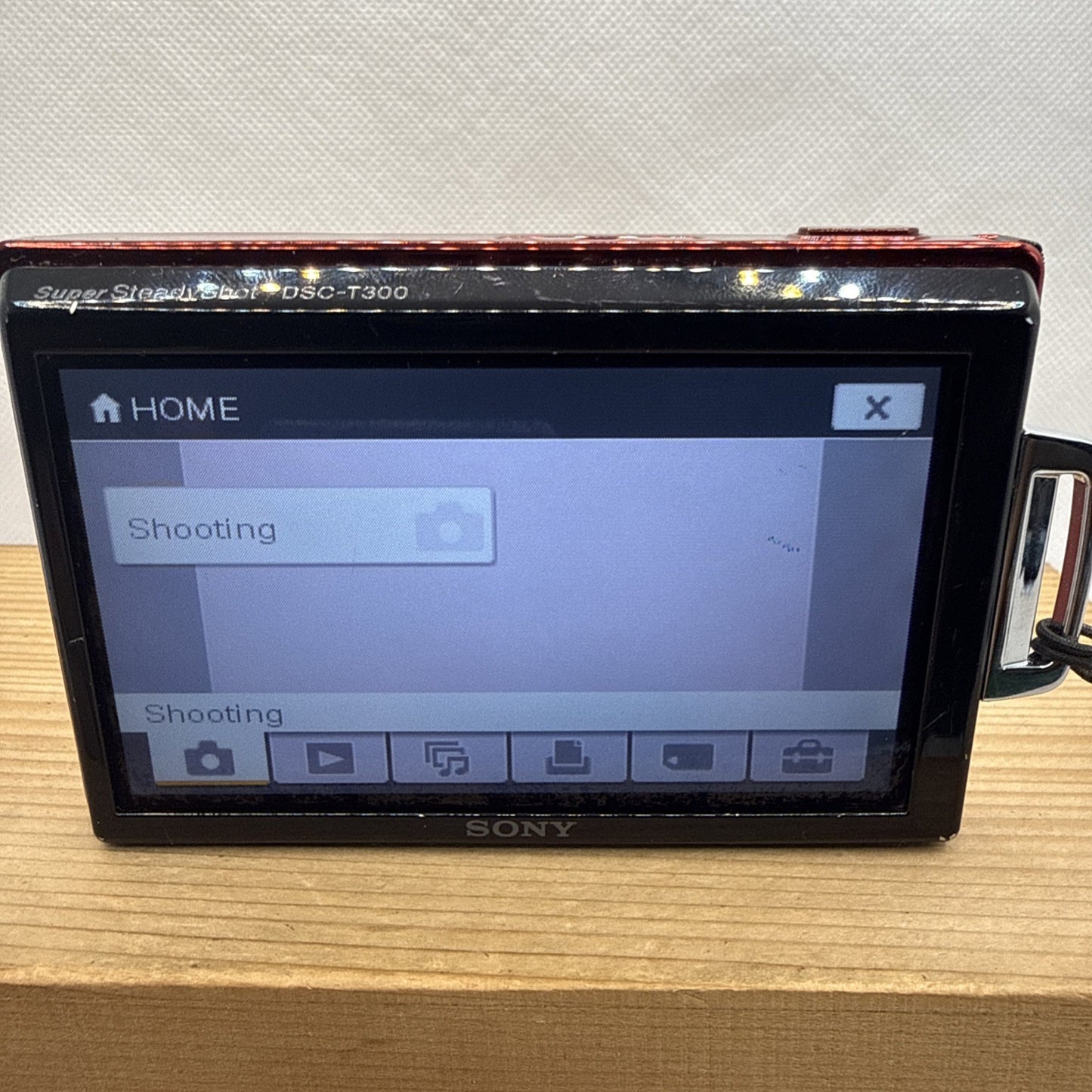 Sony Cyber-shot DSC-T300 10.1MP Digital Camera Working + Charger Battery Memory
