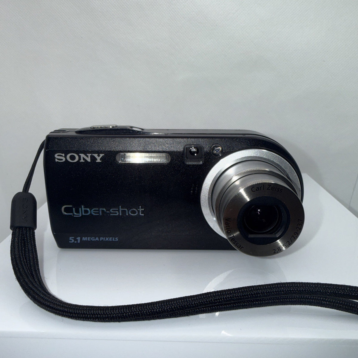 Digital Camera Sony Cyber-Shot DSC P120 5.1MP Tested + Charger Battery Memory
