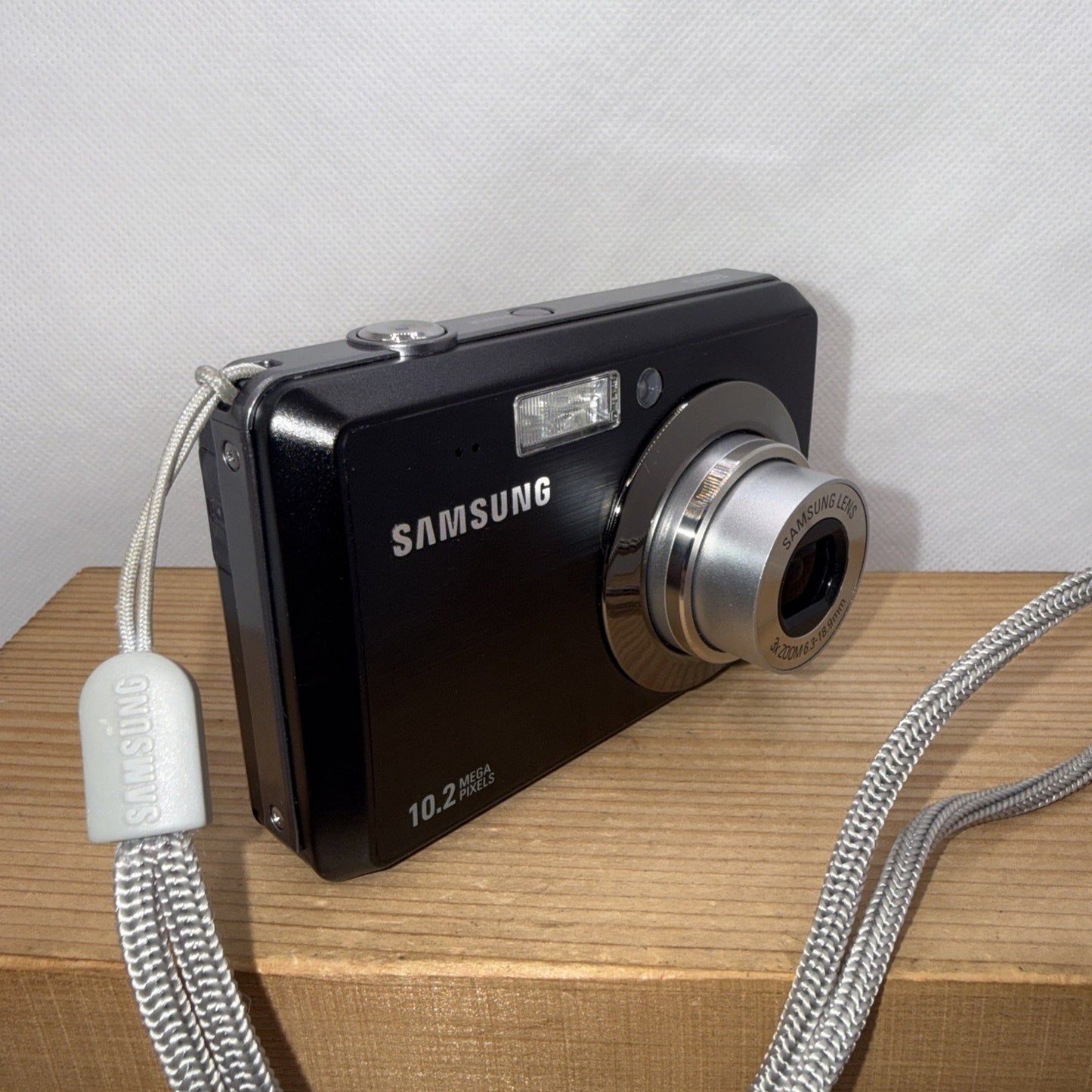 Samsung Digital Camera PL50 10.2MP Tested Plus Charger Battery 4GB SD Case VGC