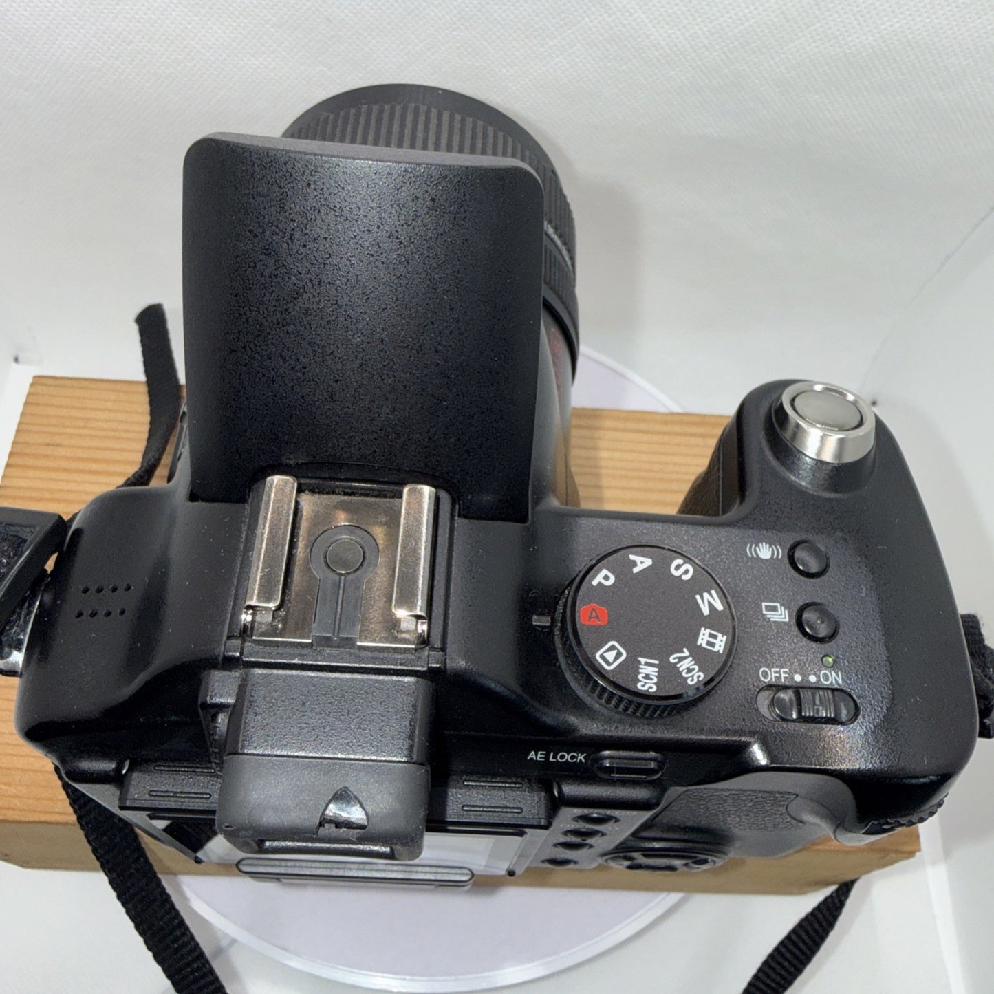 Panasonic Lumix DMC-FZ30 8MP Digital Camera Tested + Charger Battery SD Case
