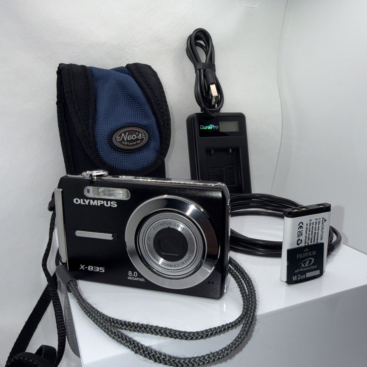 Olympus X-835 8MP Digital Camera Tested + Charger Battery Memory Case VGC