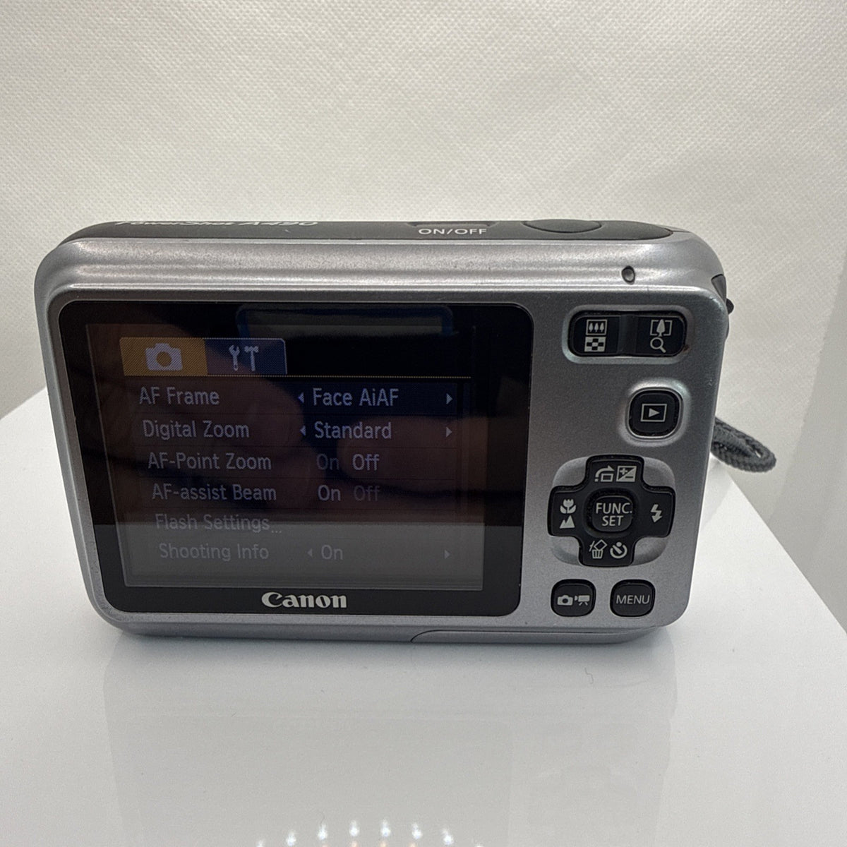 Canon Digital Camera PowerShot A490 10.0MP Tested Charger Batteries 4GB SD Card