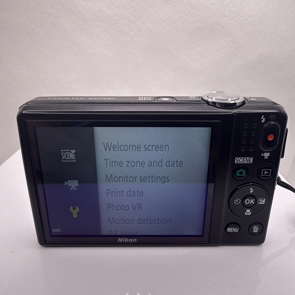 Nikon Coolpix S6700 20.1MP Digital Camera Tested + Charger Battery 4GB SD Card