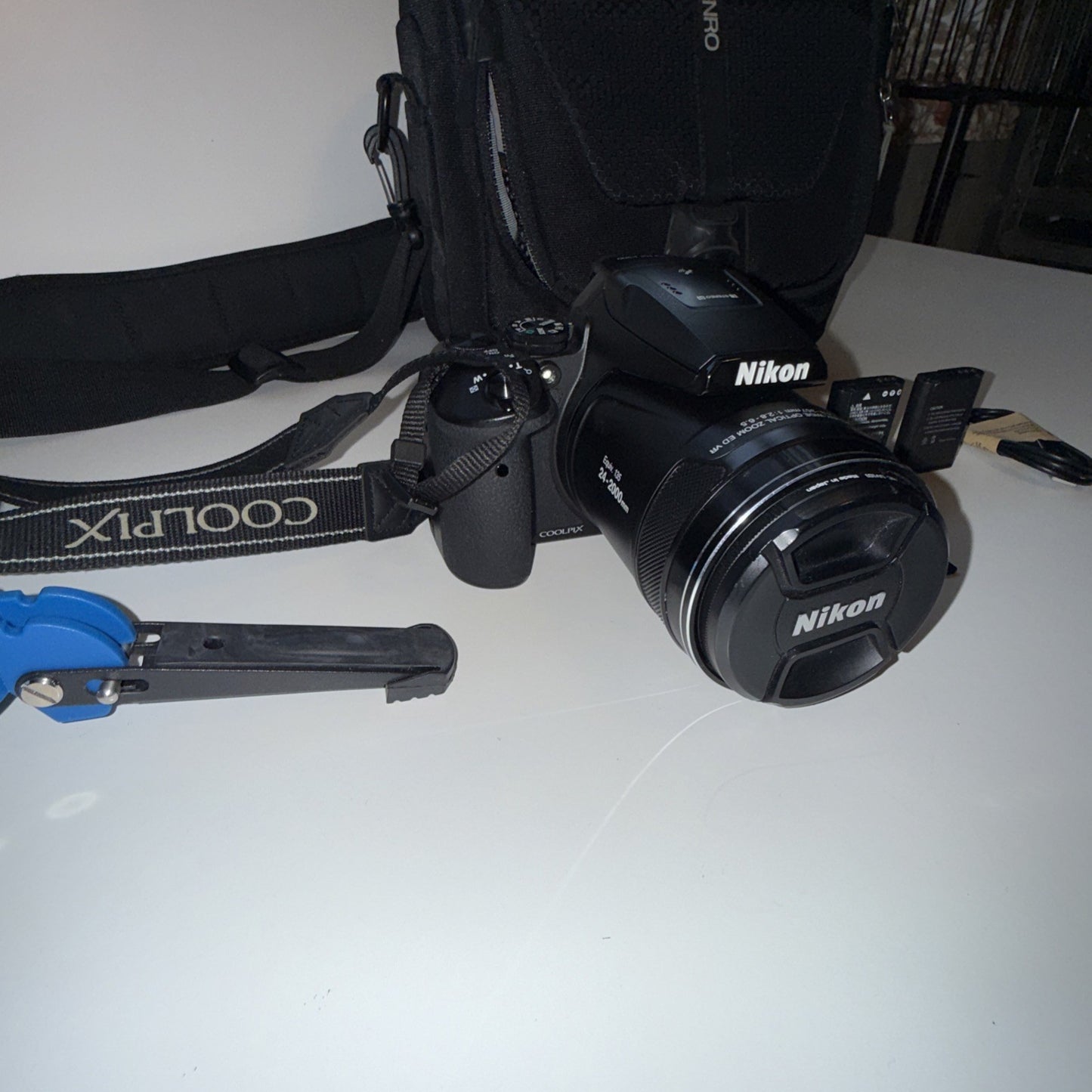 Nikon Coolpix P900 16MP Digital Camera 83x Optical Zoom + Manbily + Benro VGC