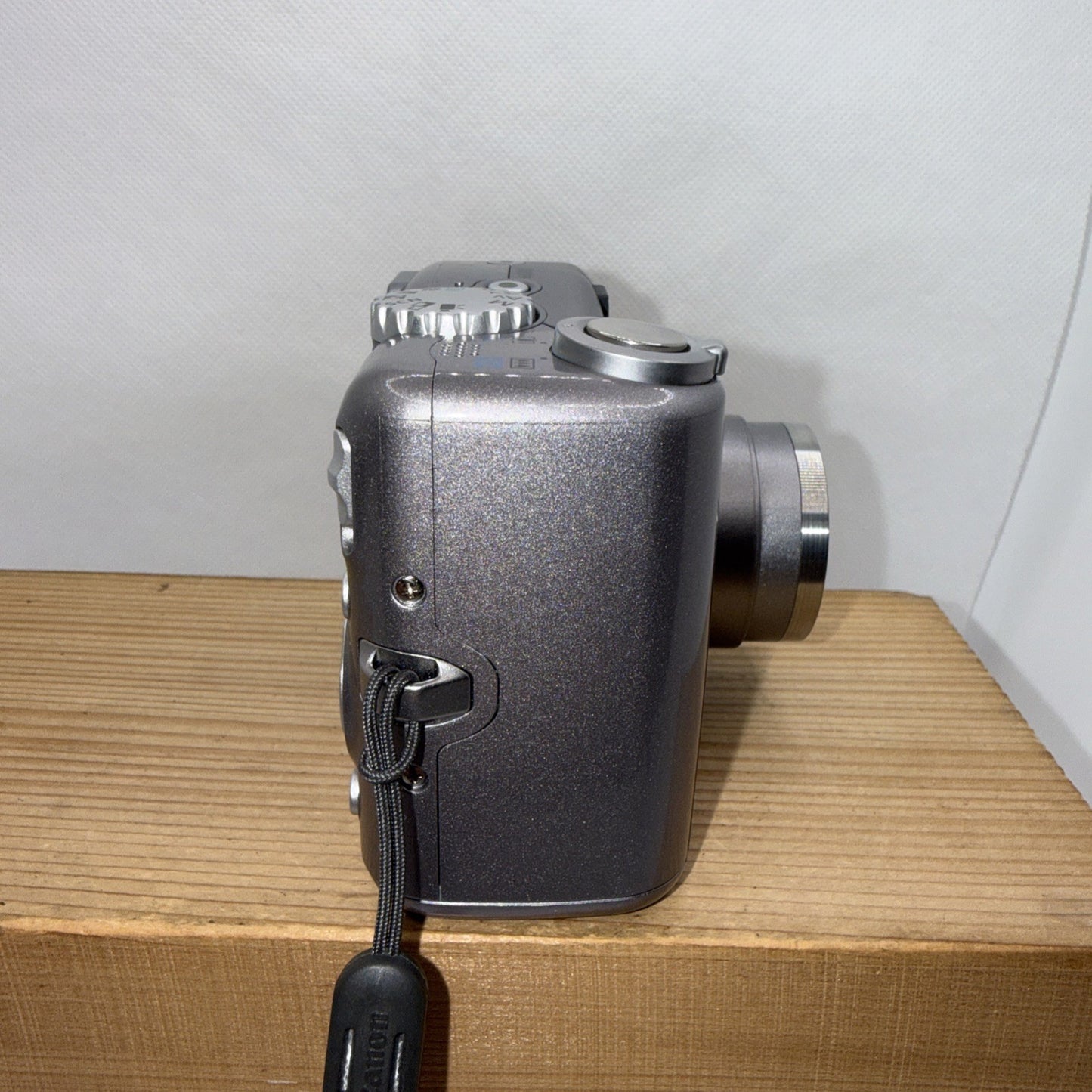 Canon PowerShot A710 IS 7.1MP Digital Camera 6x Zoom Tested & Working + 4GB SD