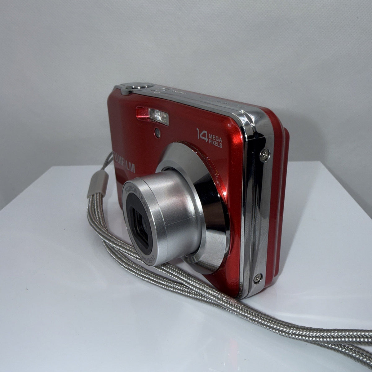 Fujifilm Digital Camera FinePix AV220 14.0MP Red Tested Boxed Full Kit Ready