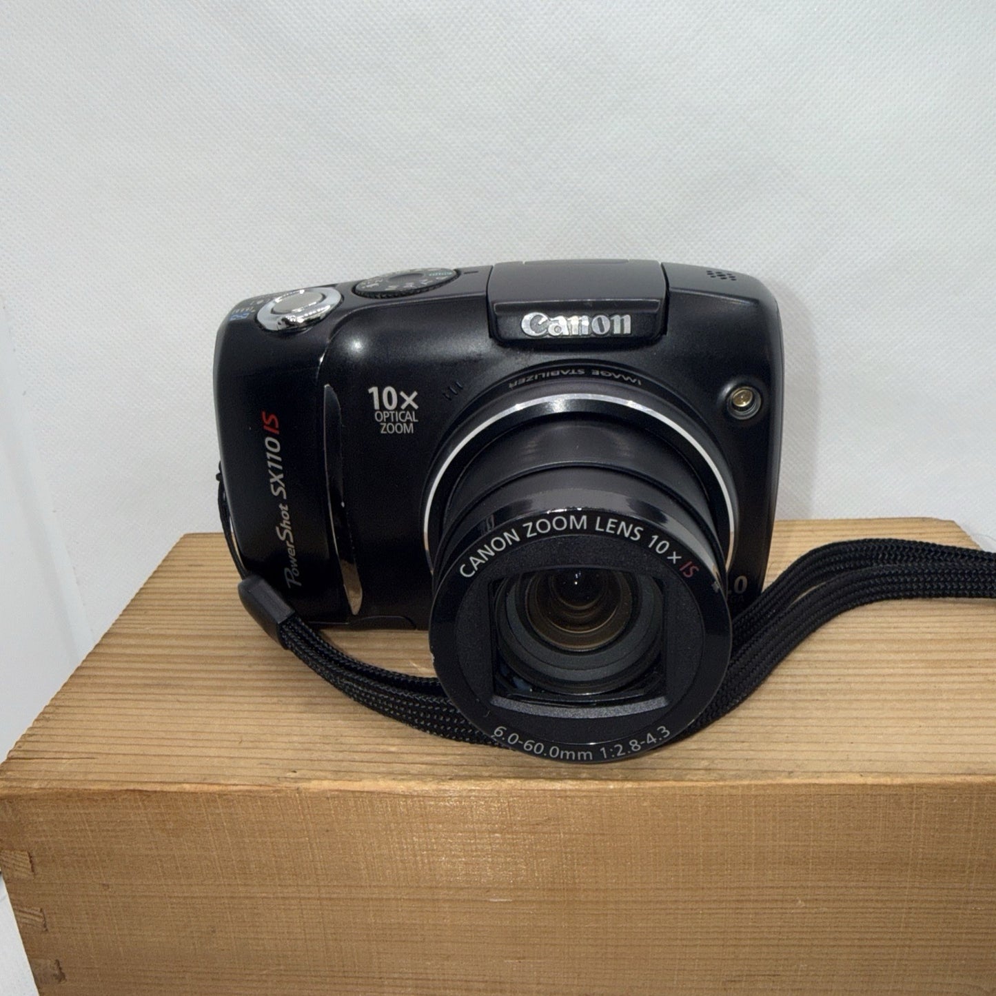Canon PowerShot SX110 Is 9.0MP Compact Digital Camera Black- Excellent Condition